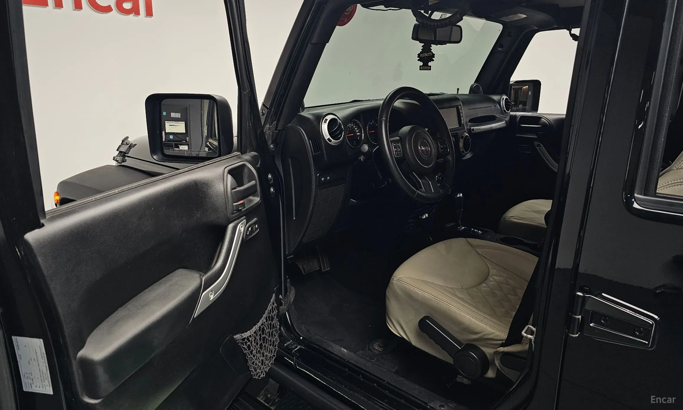 Jeep Wrangler (JK) превью 10