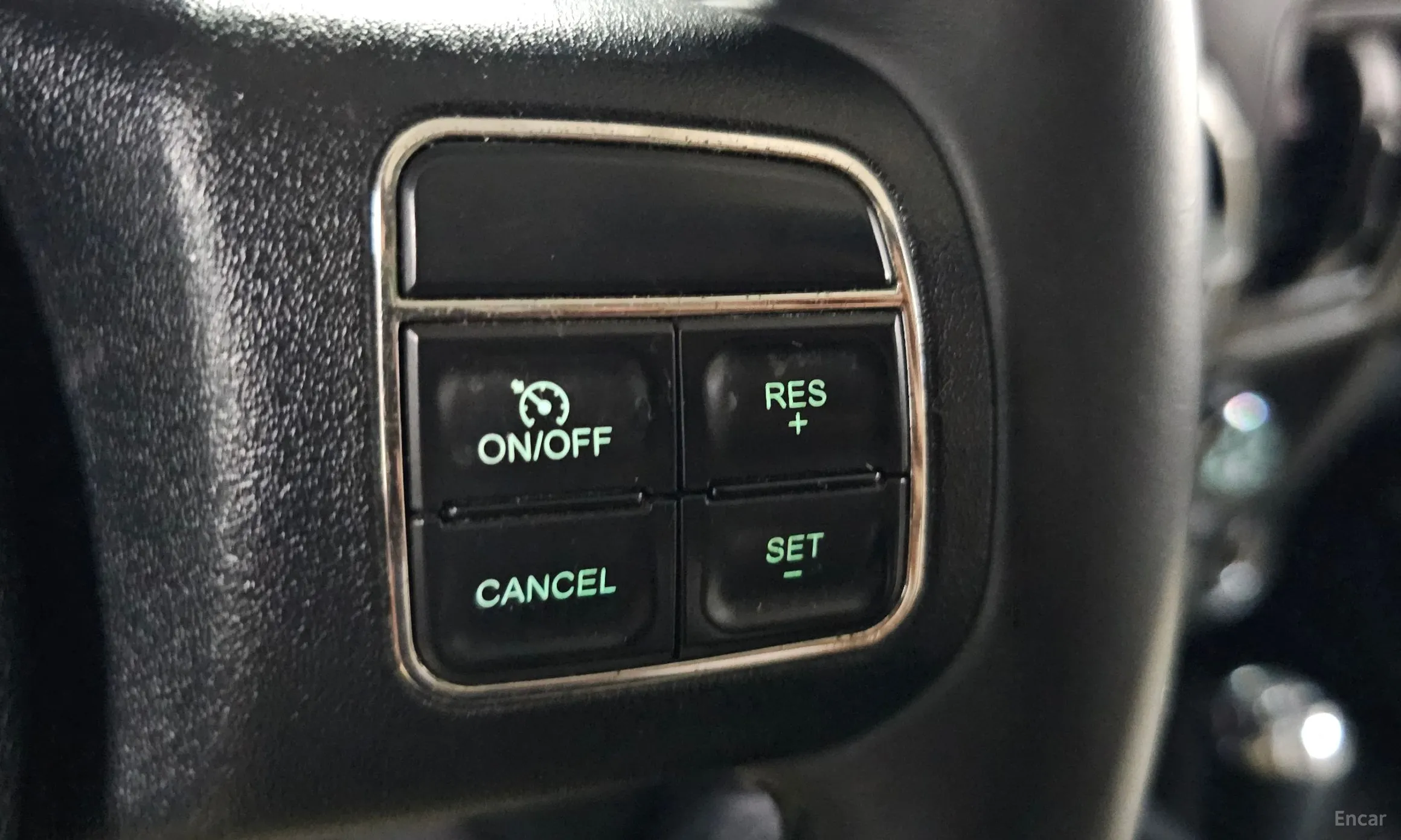 Jeep Wrangler (JK) превью 18