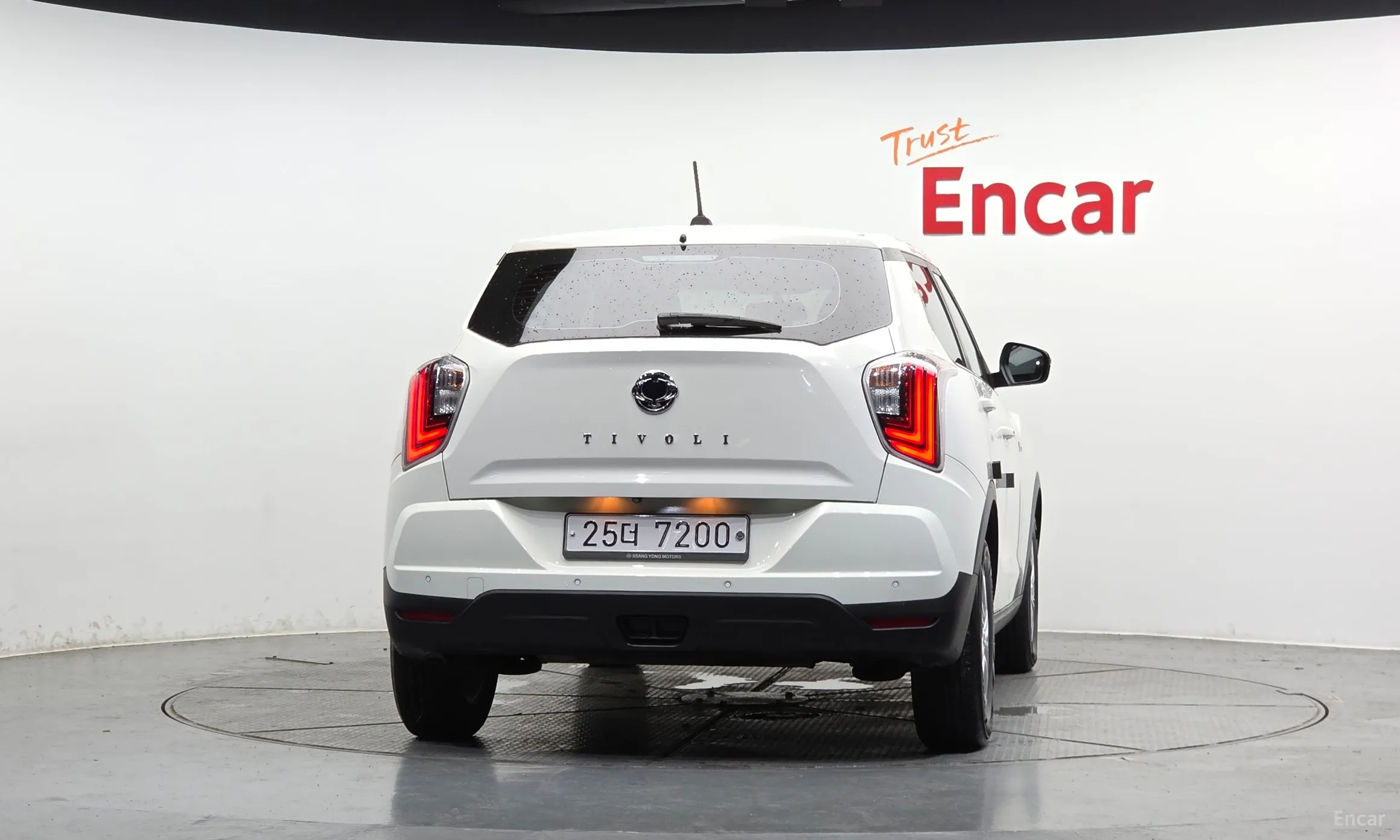 KG Mobility (SsangYong) Berry New Tivoli превью 4