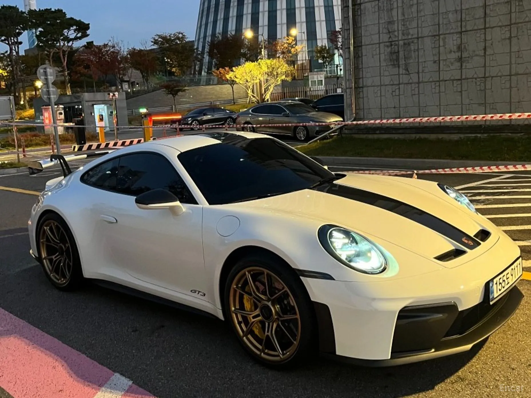 Porsche 911 (992) превью 3