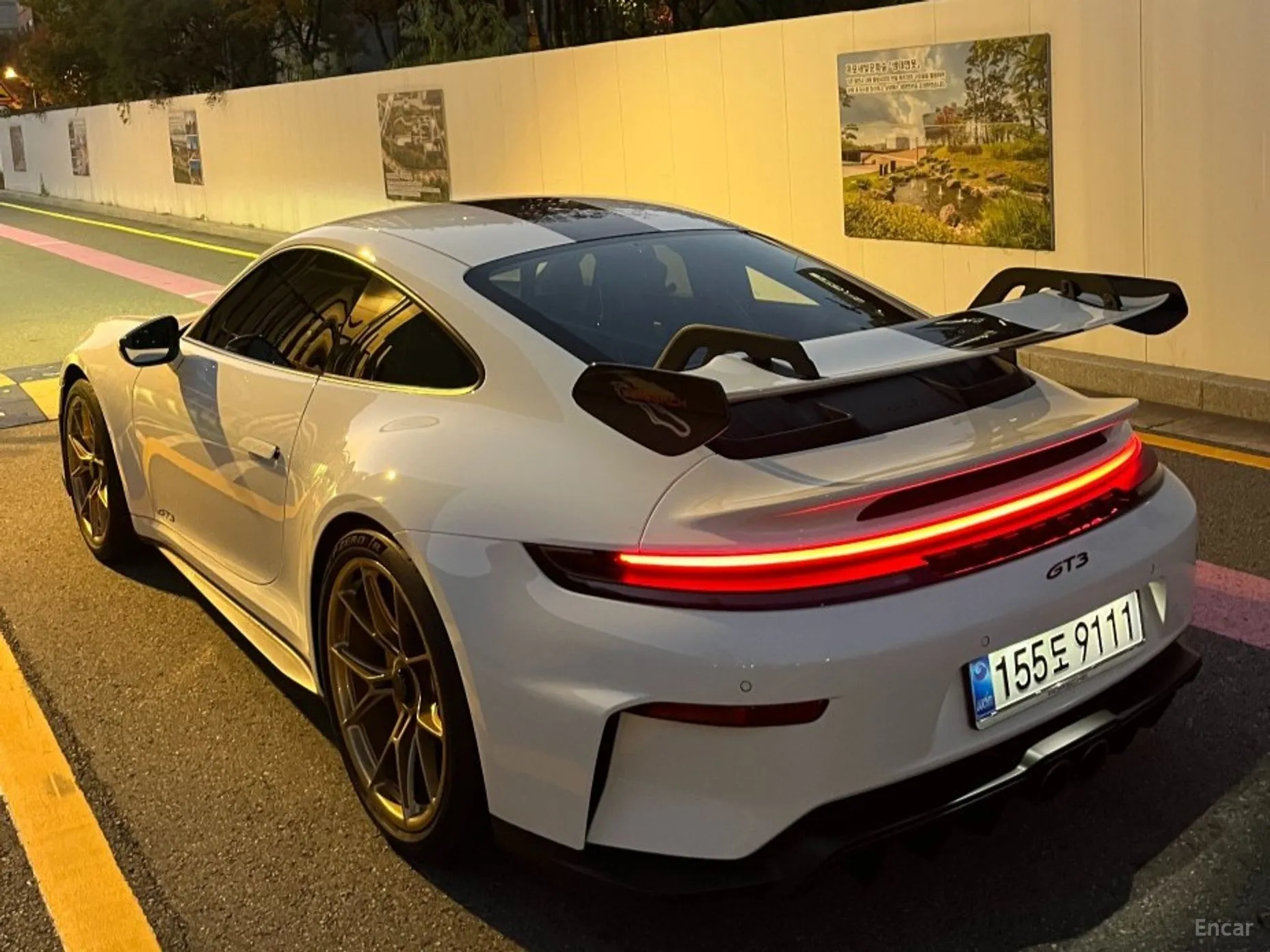 Porsche 911 (992) превью 7