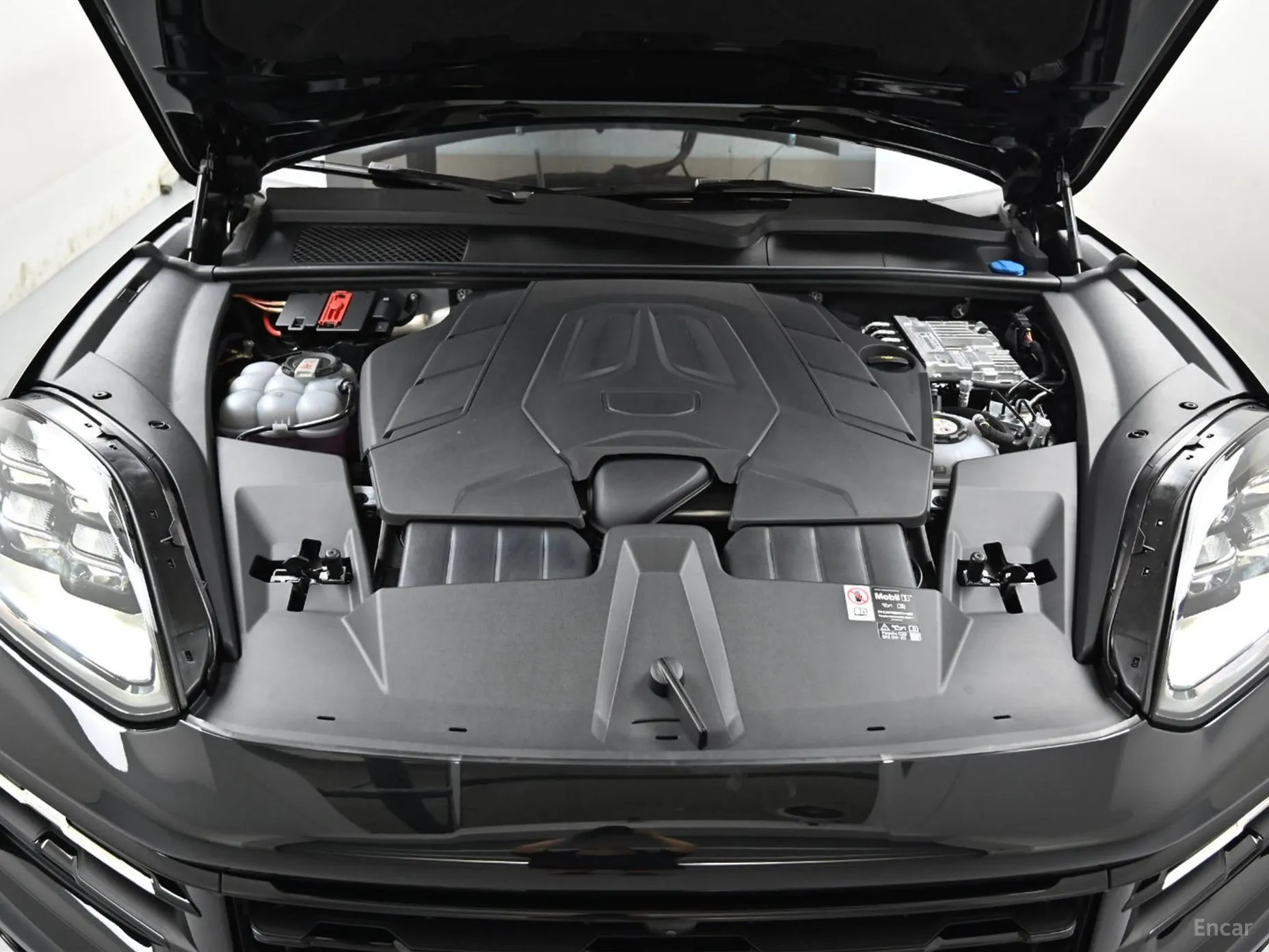 Porsche Cayenne (PO536) превью 6