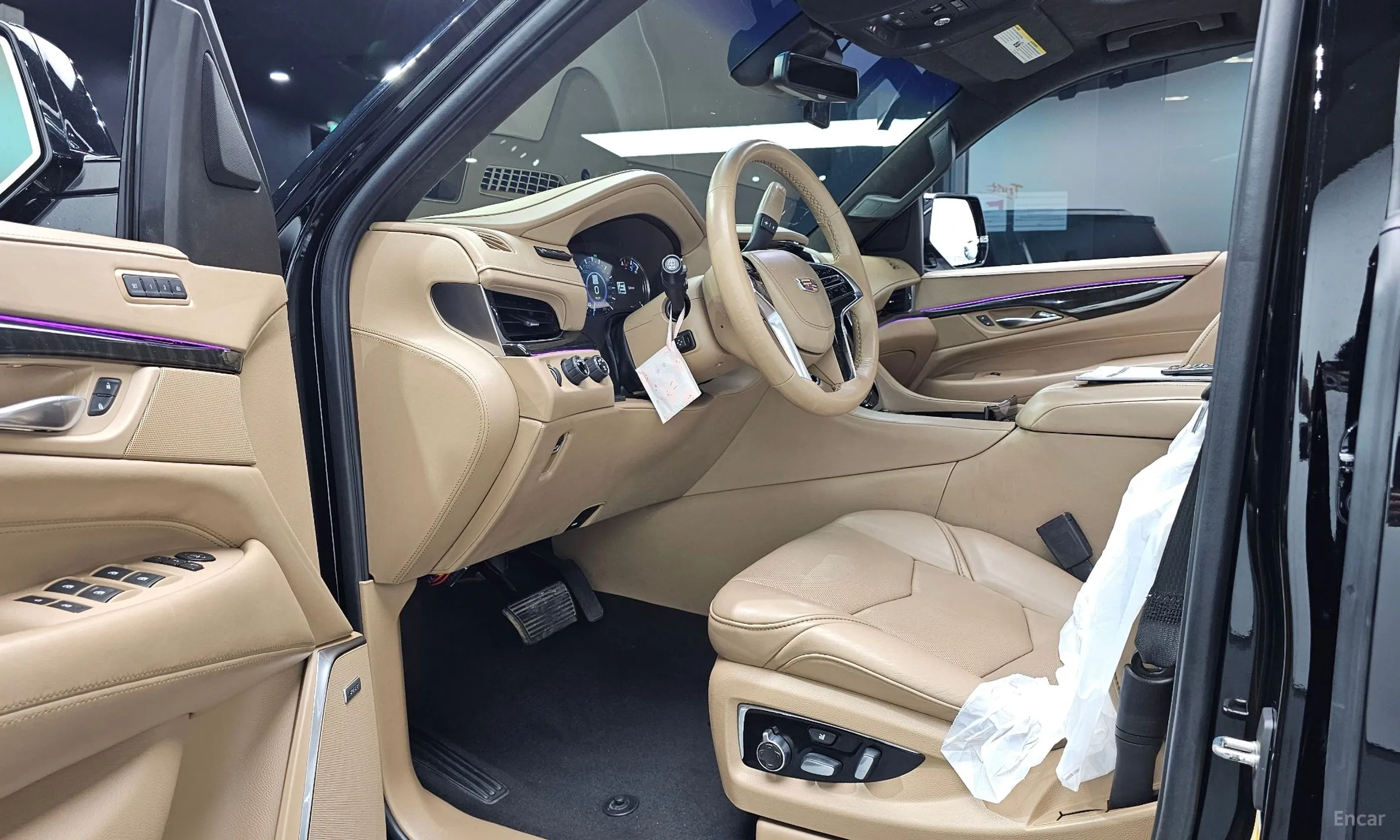 Cadillac Escalade превью 10