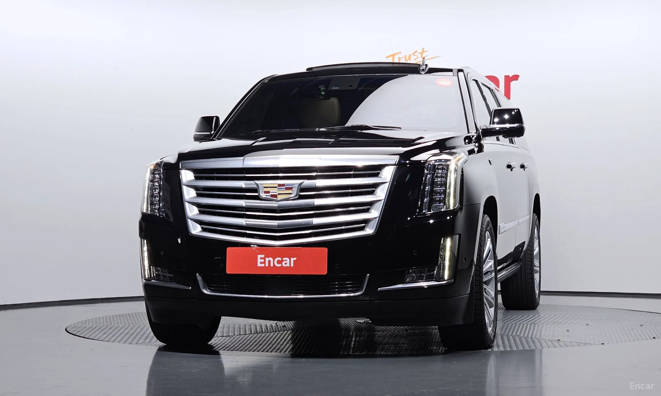 Cadillac Escalade превью 3