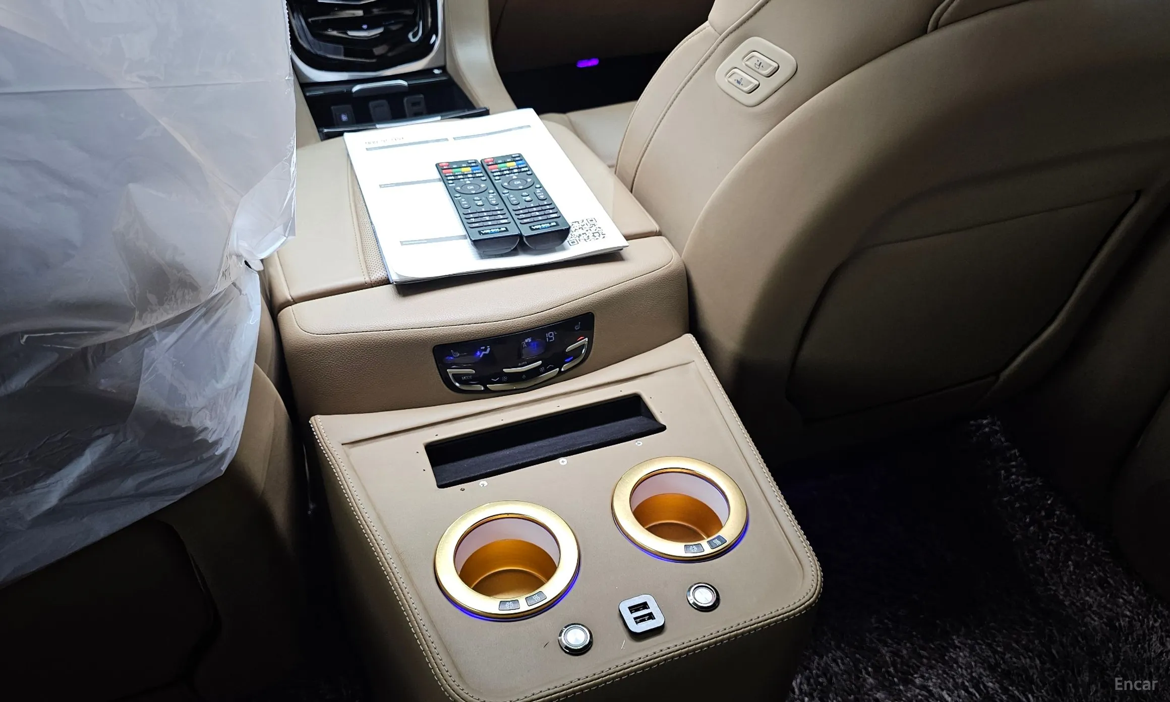 Cadillac Escalade превью 9