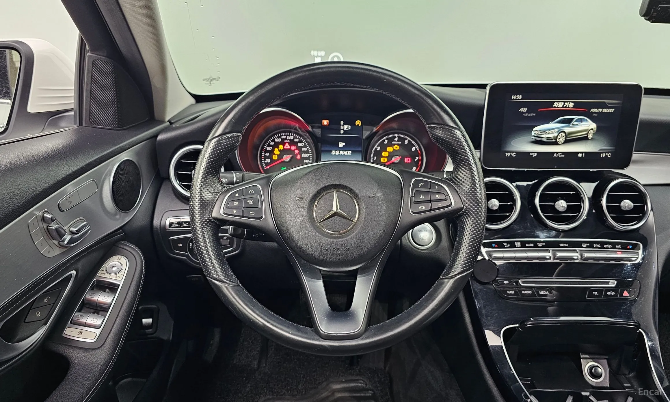 Mercedes Benz C-Class W205 превью 13