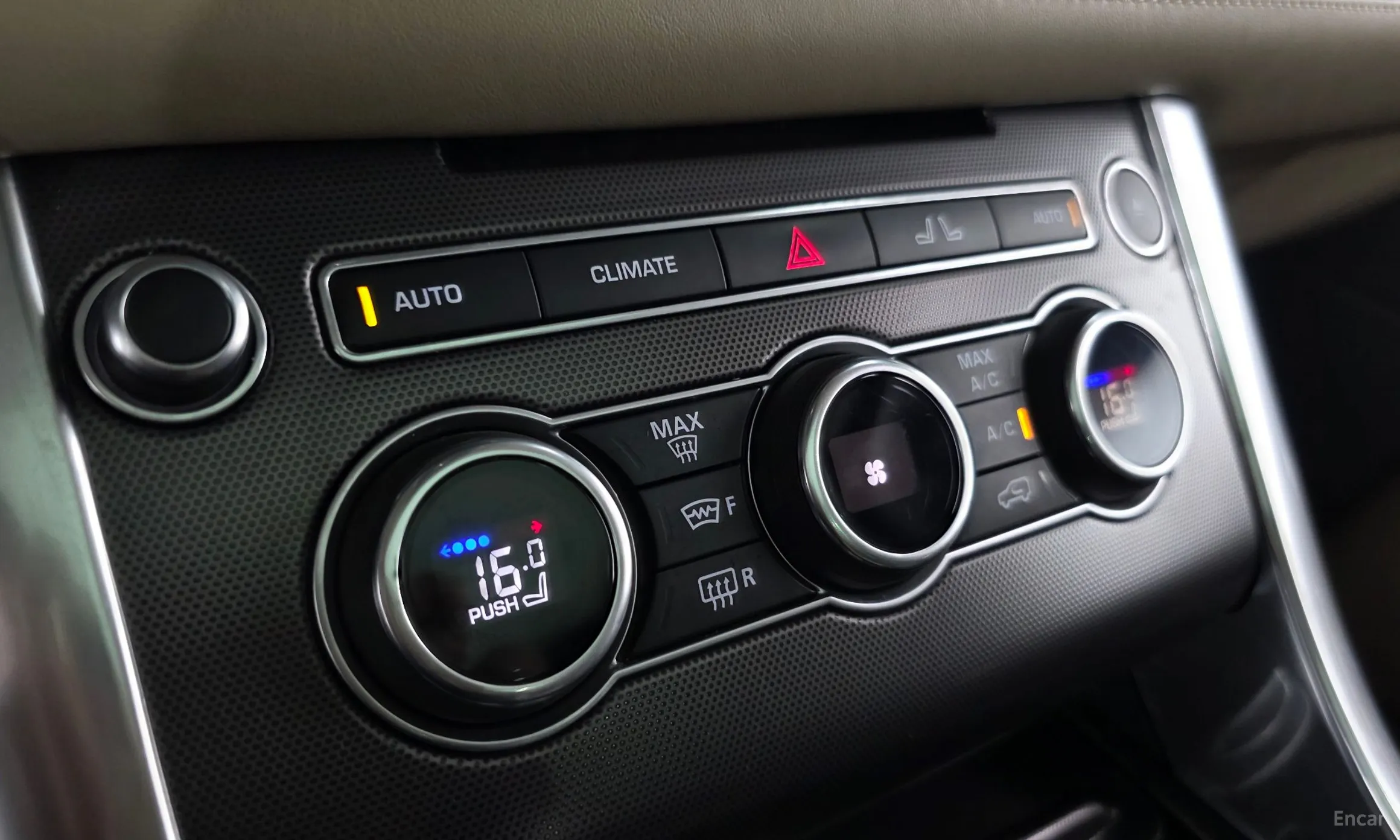 Land Rover Range Rover Sport 2nd Generation превью 16