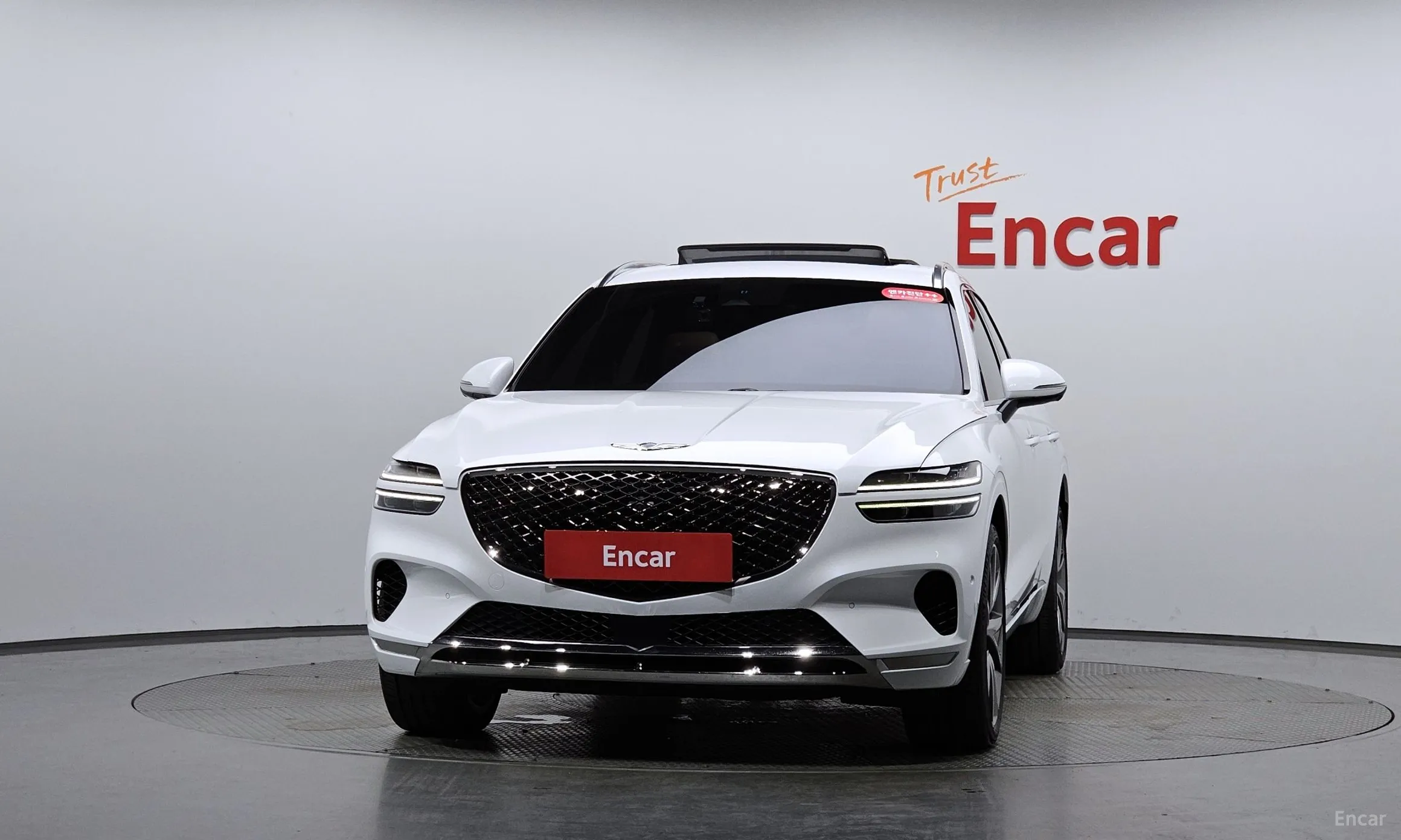 Genesis GV70 превью 3