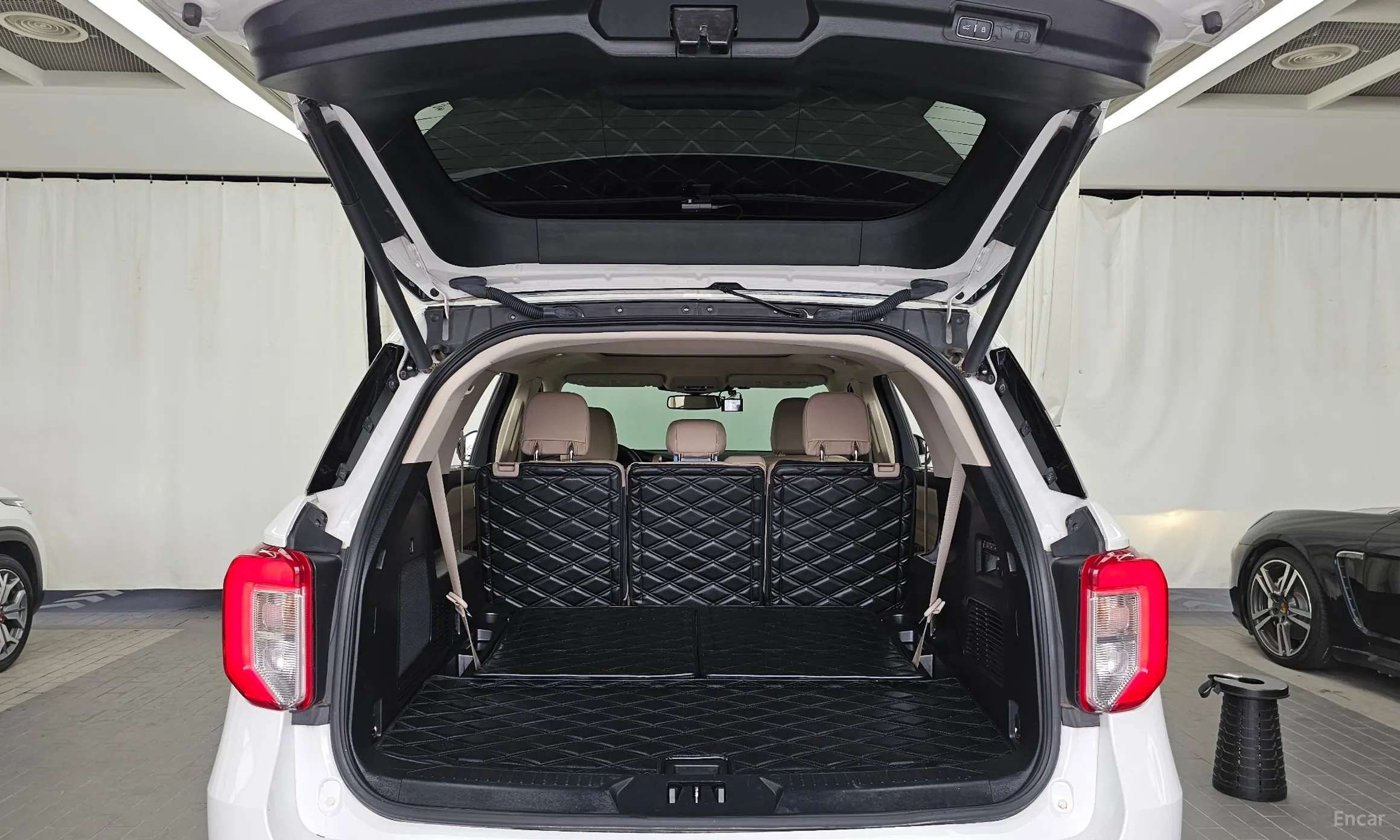 Ford Explorer 6th Generation превью 20