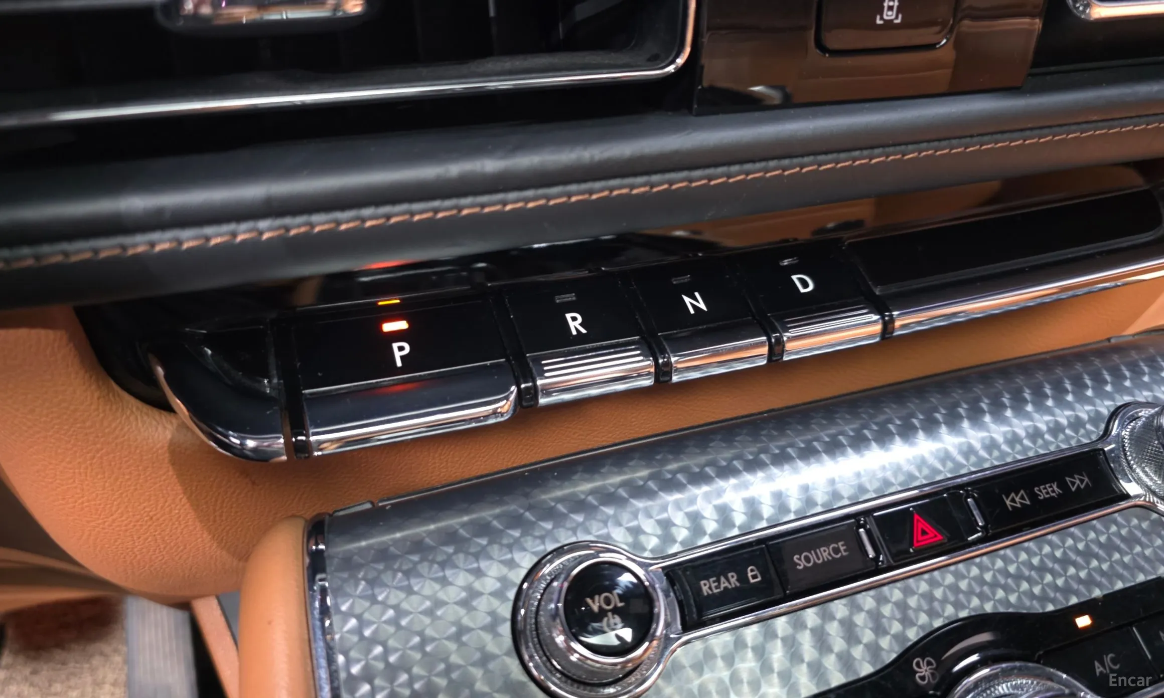 Lincoln Aviator 2nd Generation превью 9