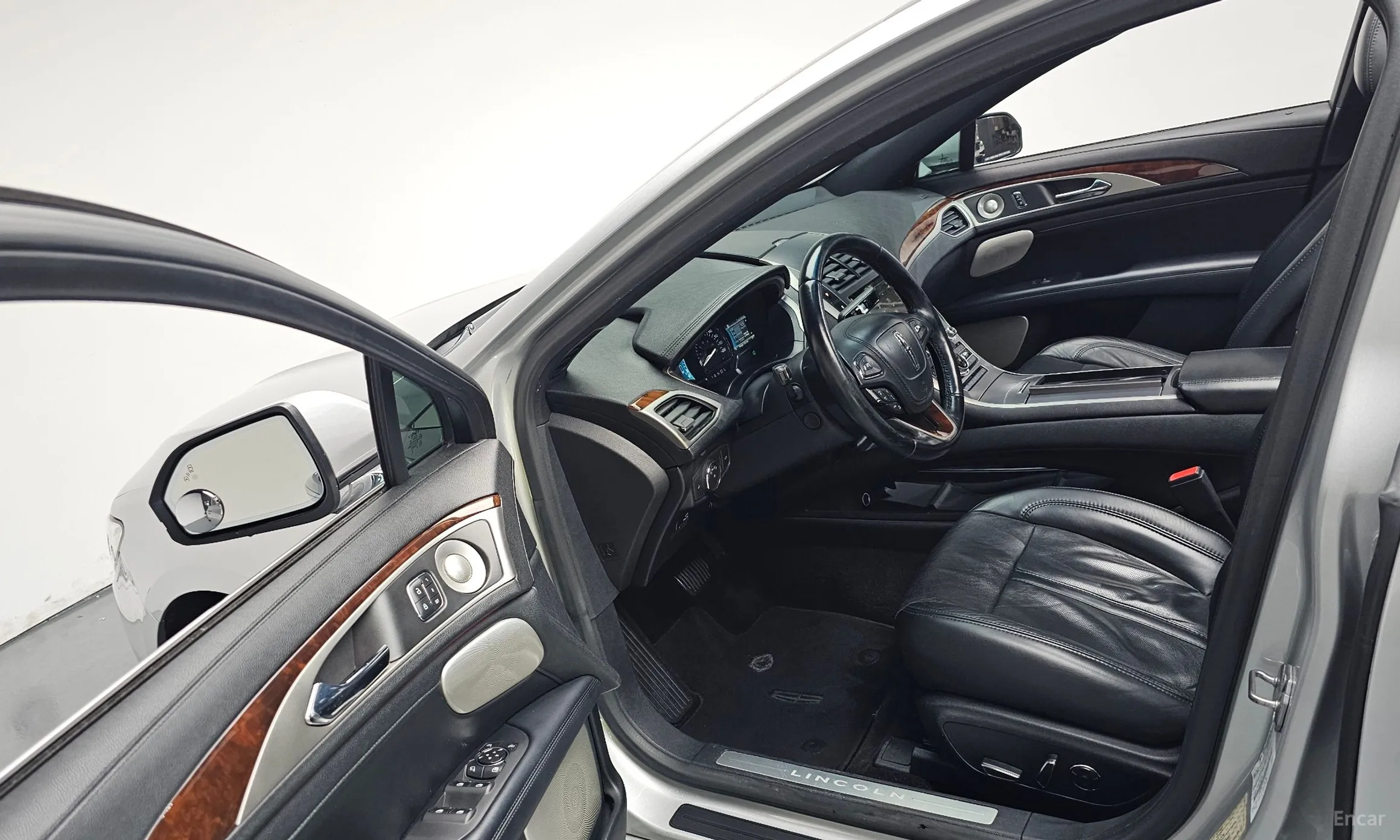 Lincoln New MKZ превью 10