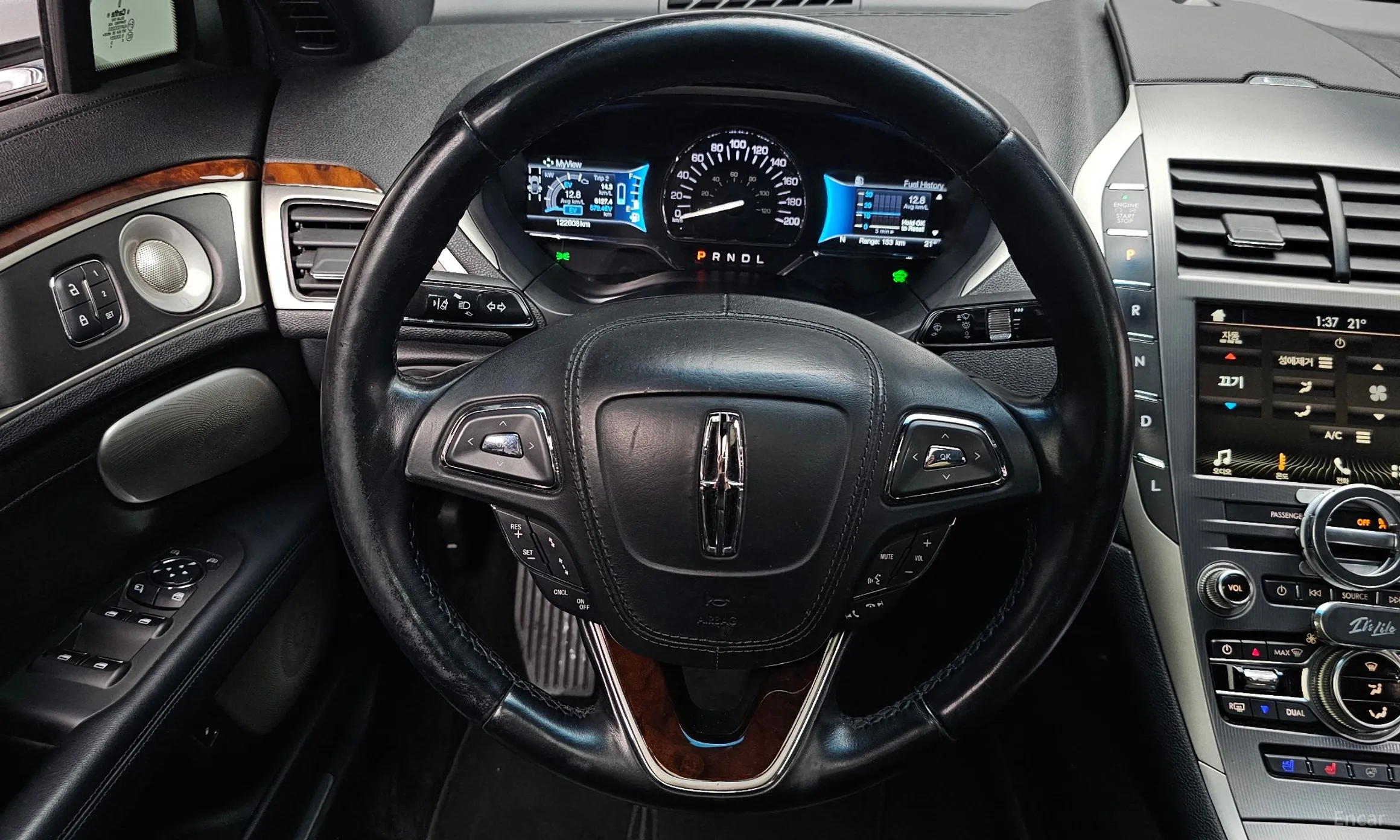 Lincoln New MKZ превью 13