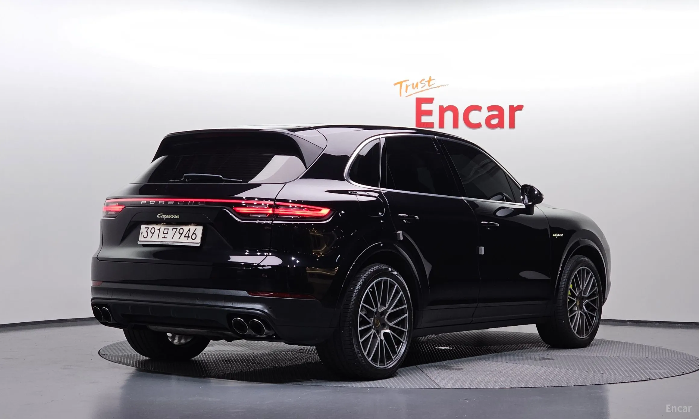Porsche Cayenne (PO536) превью 2