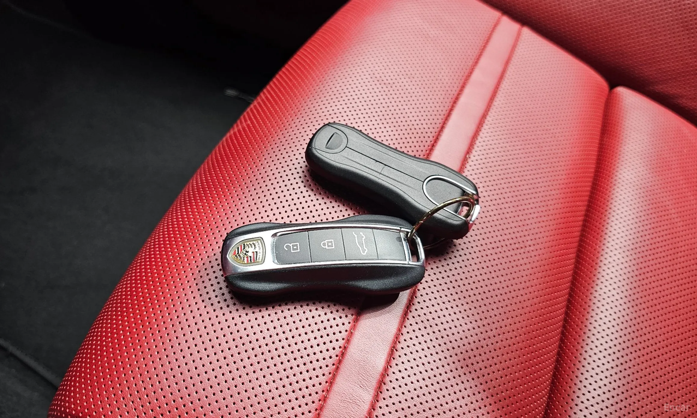 Porsche Cayenne (PO536) превью 16