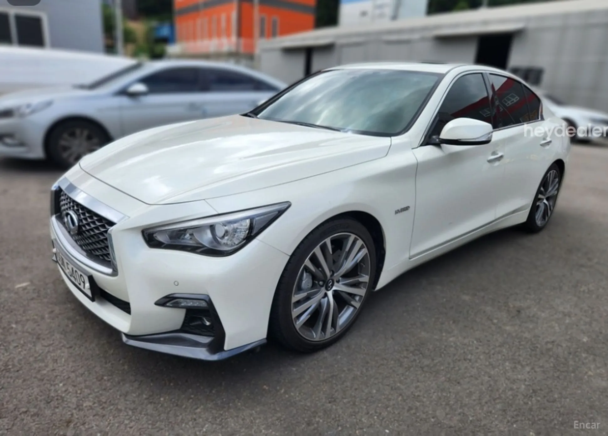 Infiniti Q50