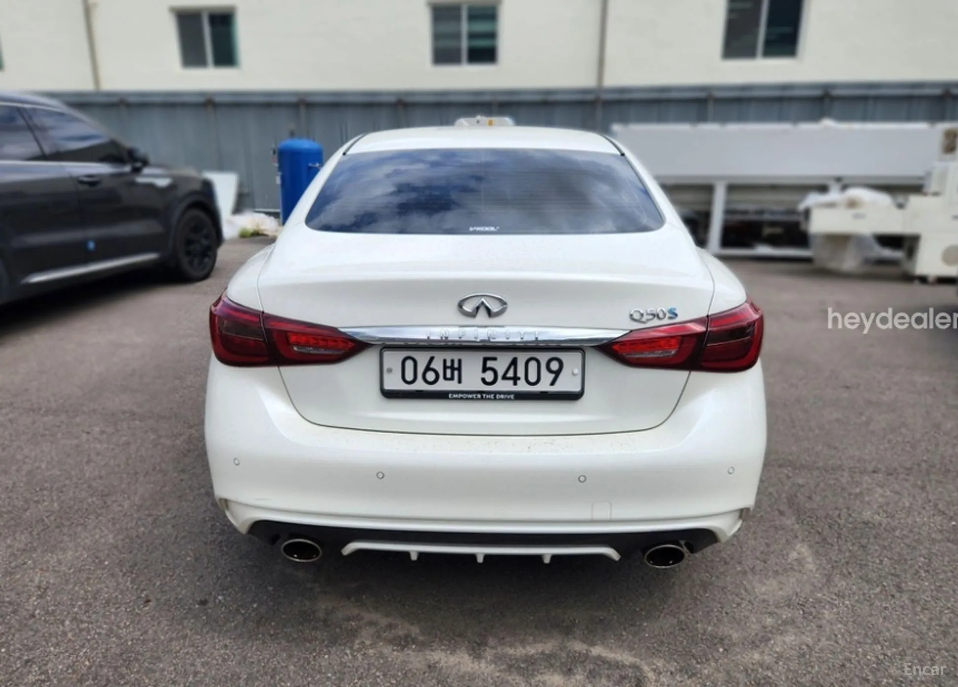 Infiniti Q50 превью 4