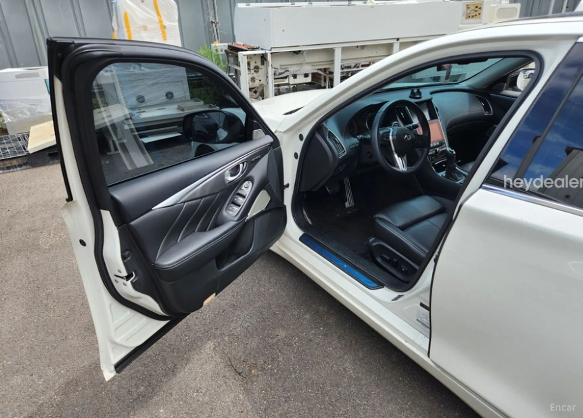 Infiniti Q50 превью 6