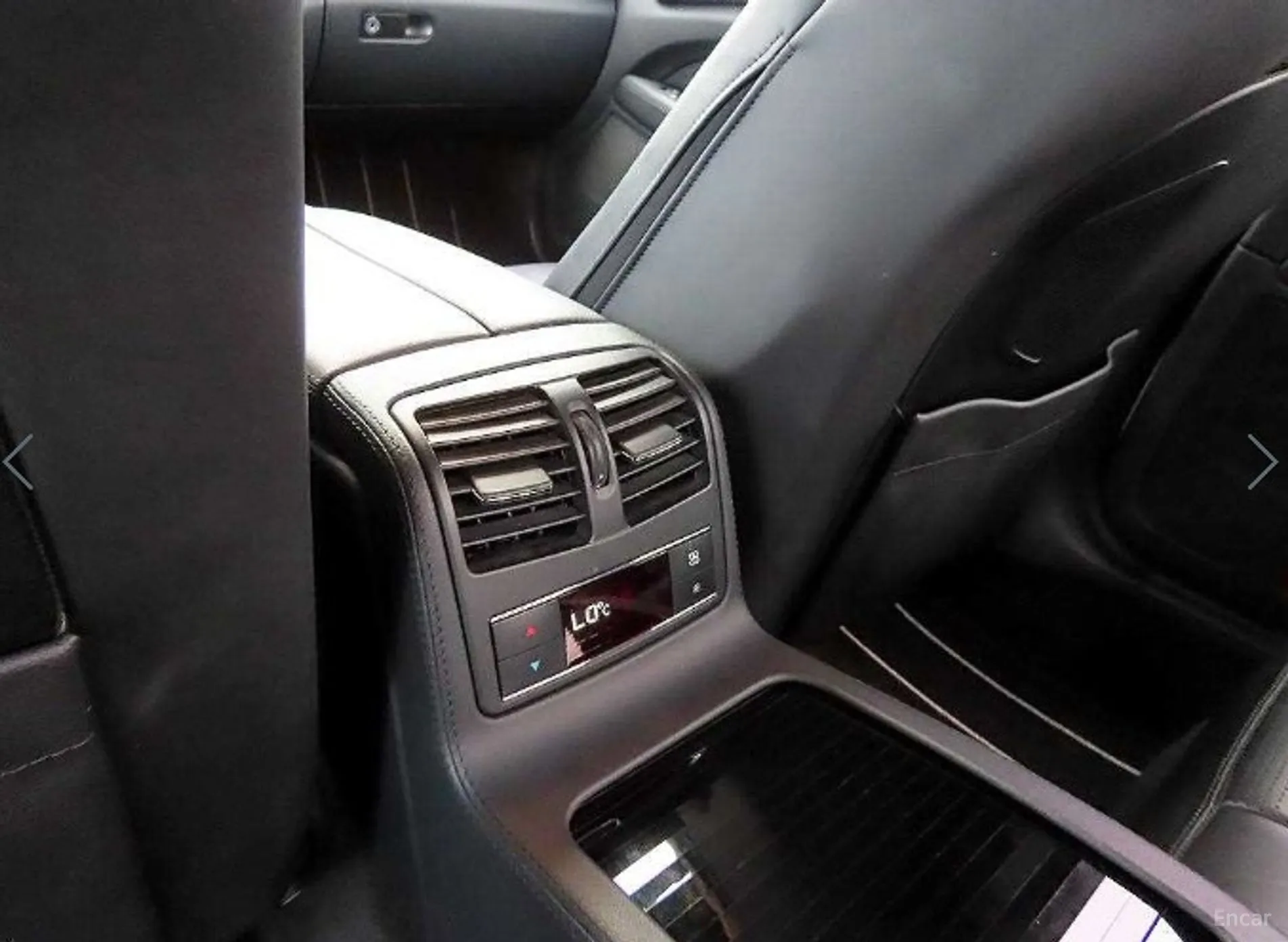 Mercedes Benz CLS-Class W218 превью 15