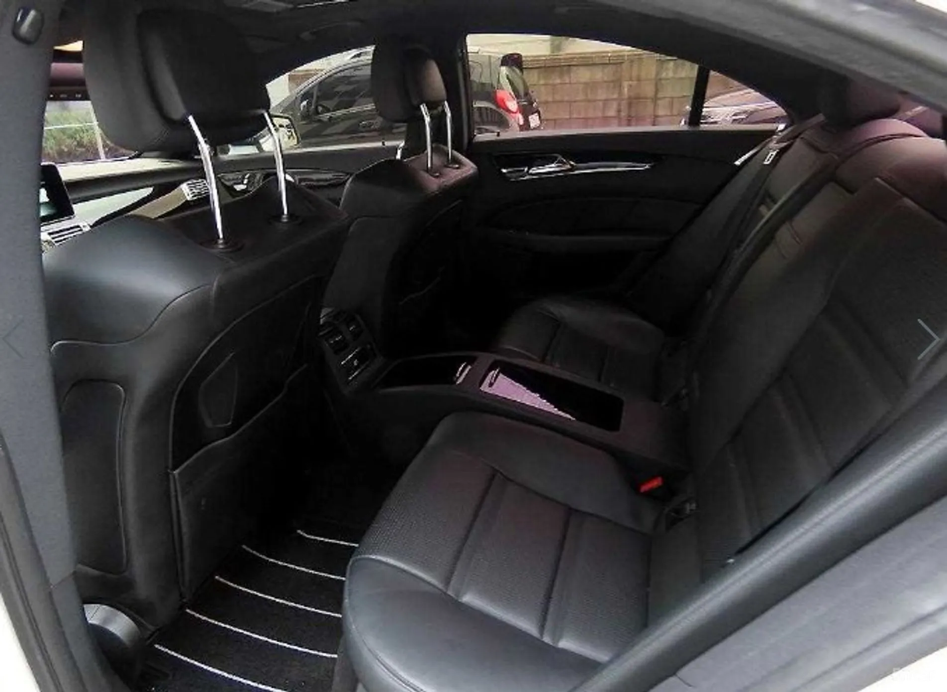Mercedes Benz CLS-Class W218 превью 6