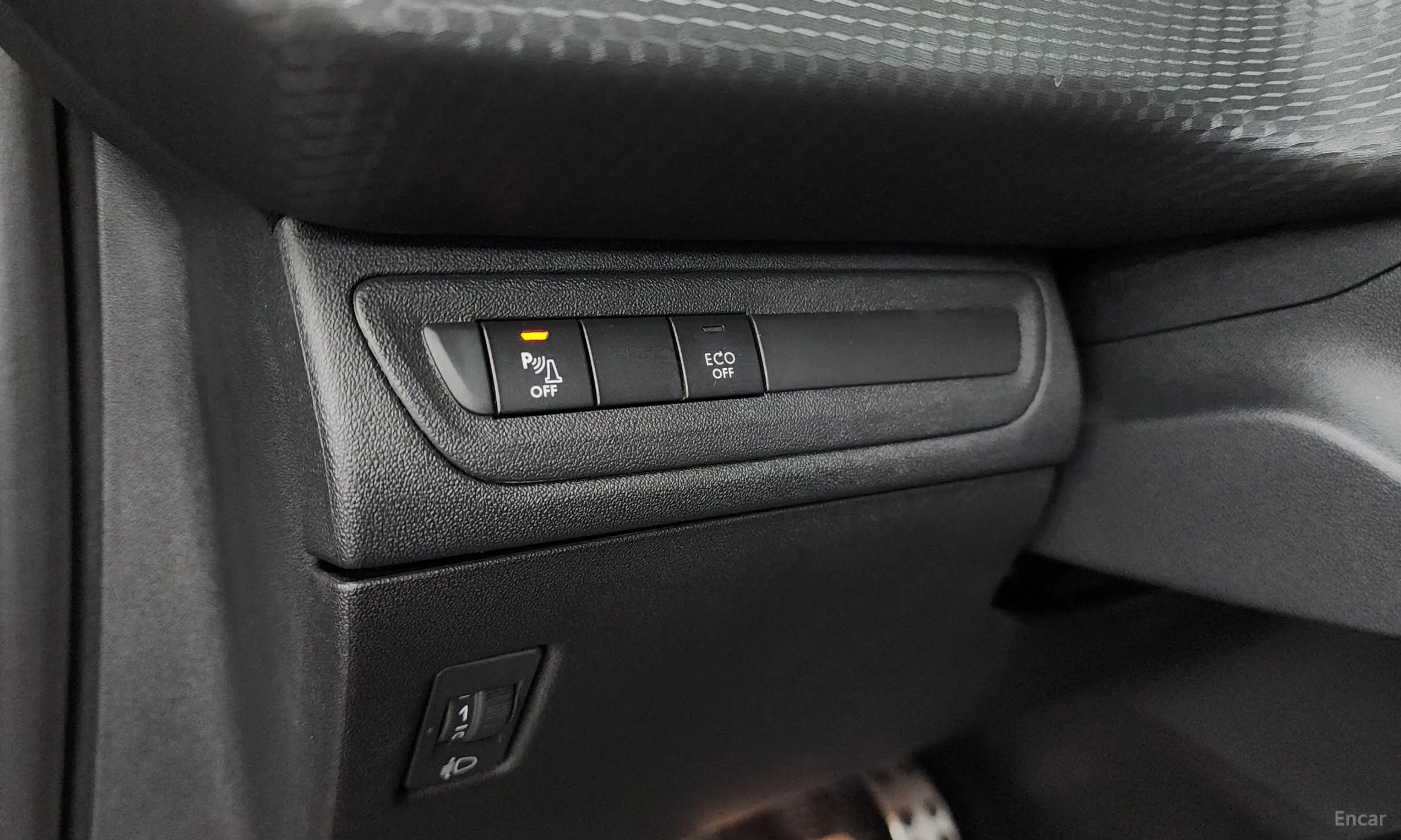 Peugeot 2008. превью 16
