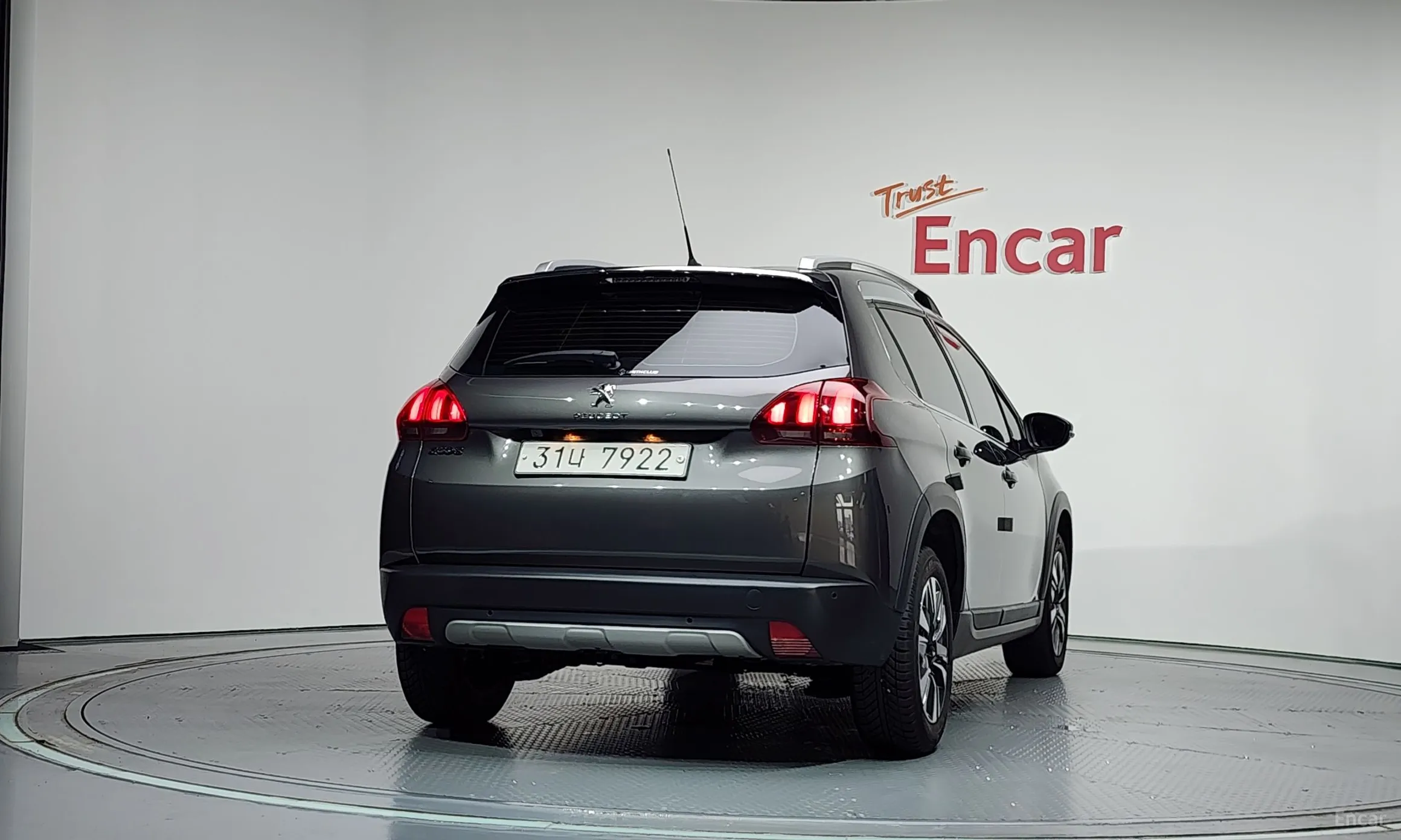 Peugeot 2008. превью 4