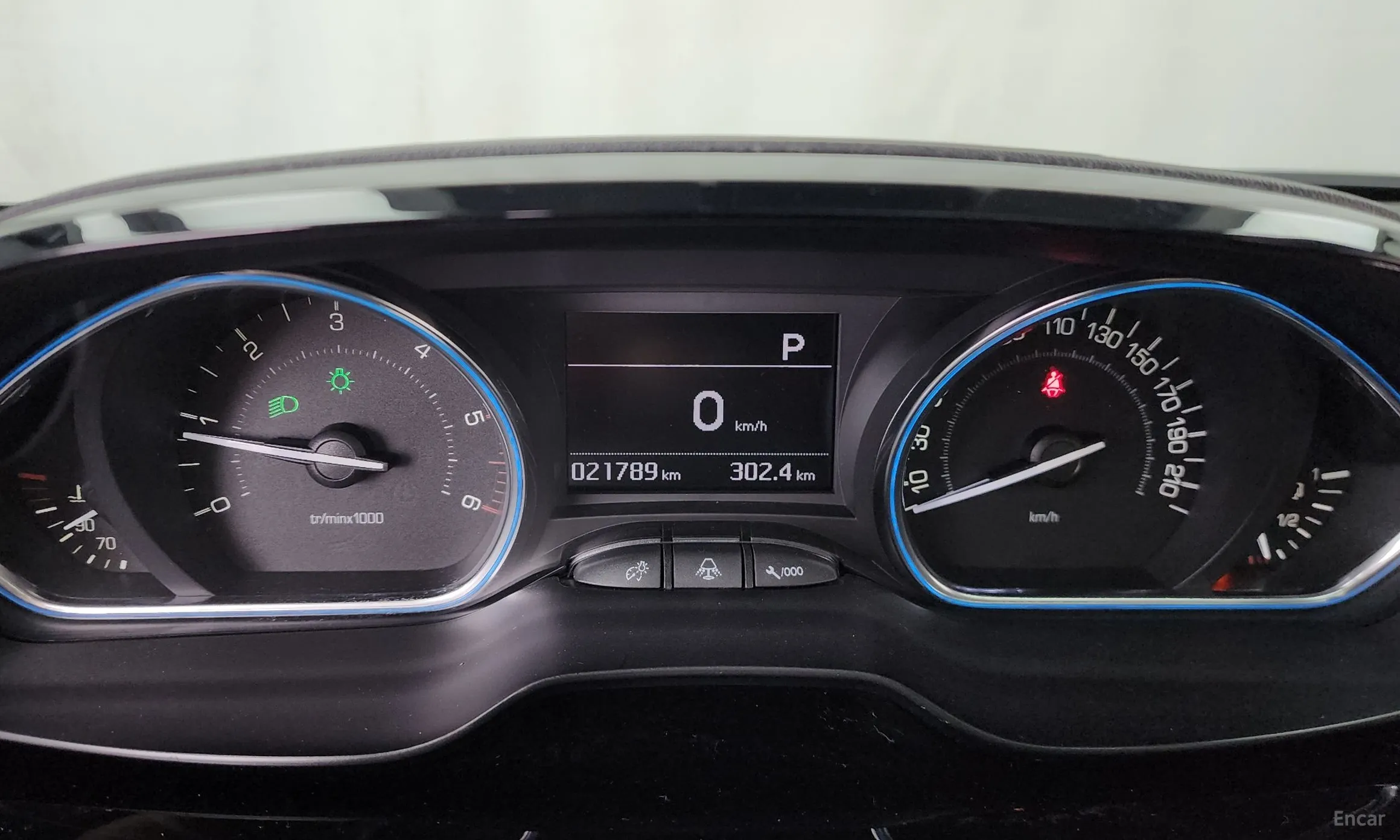 Peugeot 2008. превью 8