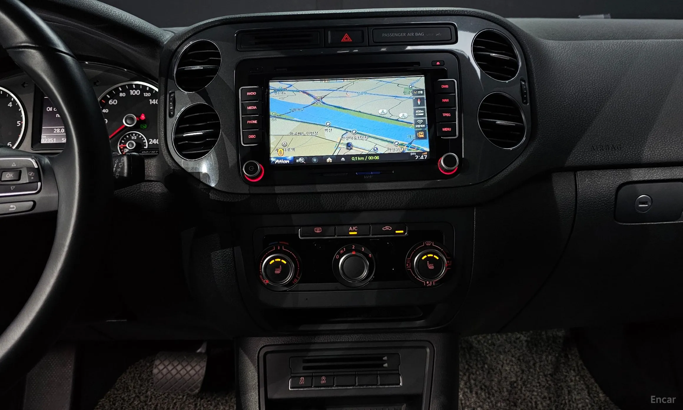 Volkswagen New Tiguan превью 13