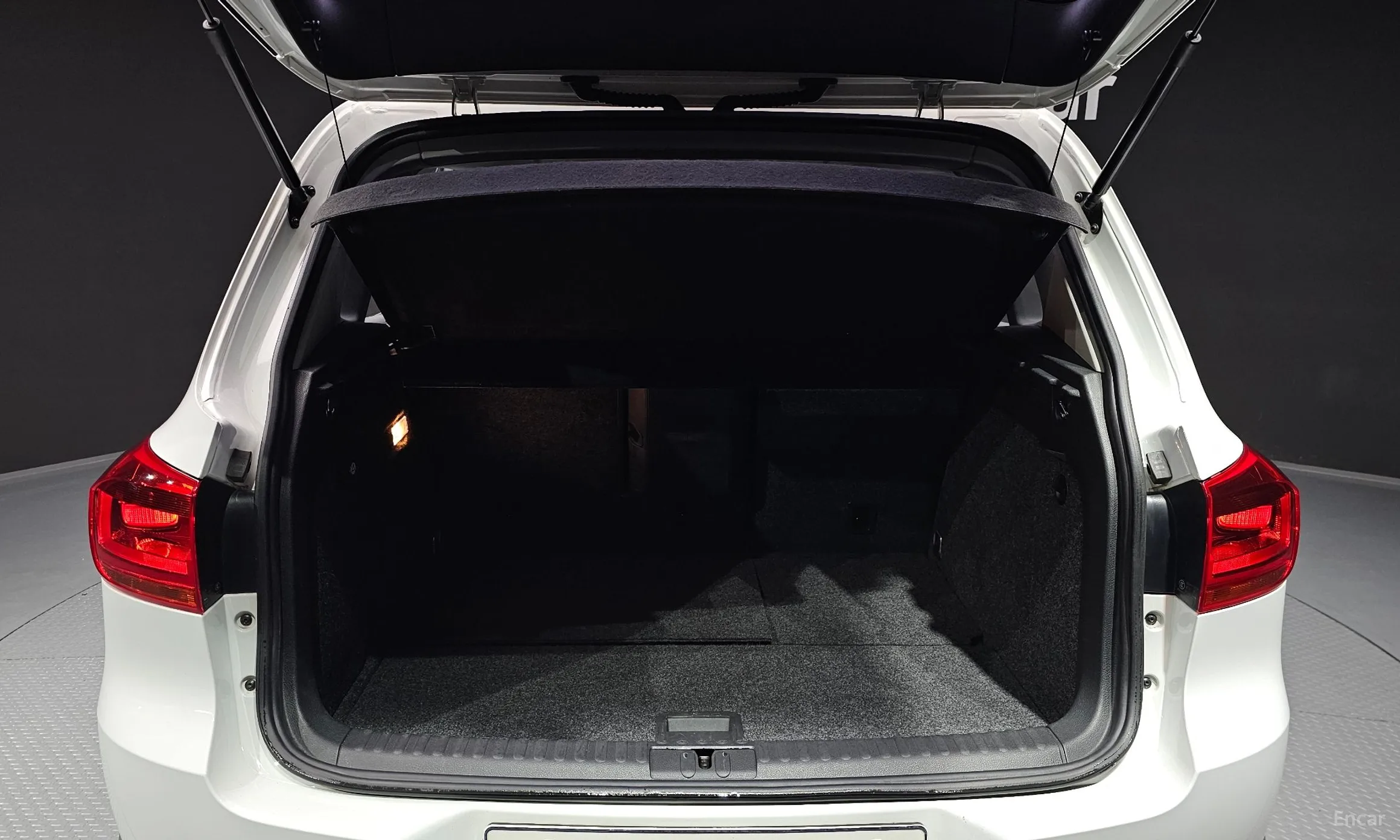 Volkswagen New Tiguan превью 20