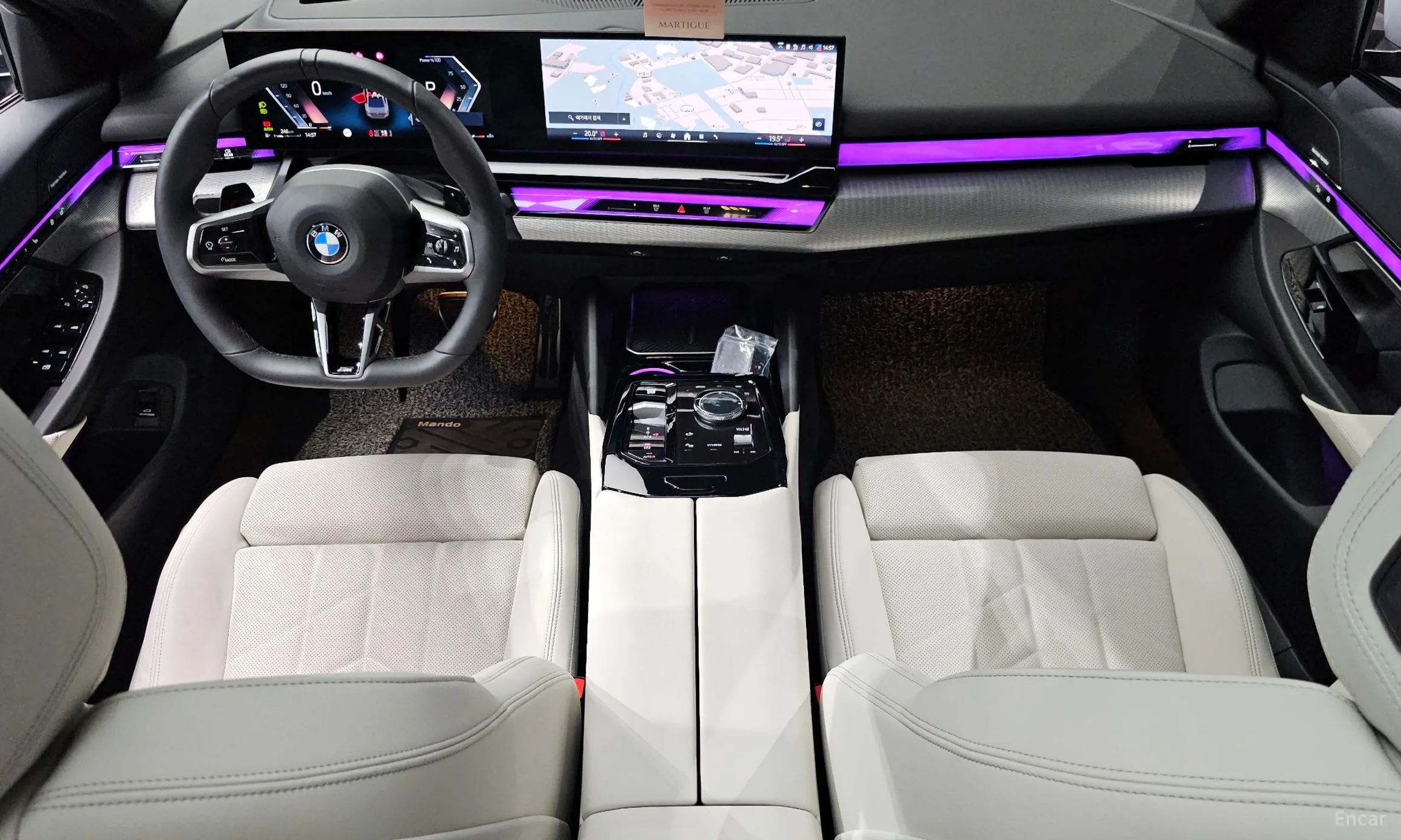 BMW 5 Series (G60) превью 7