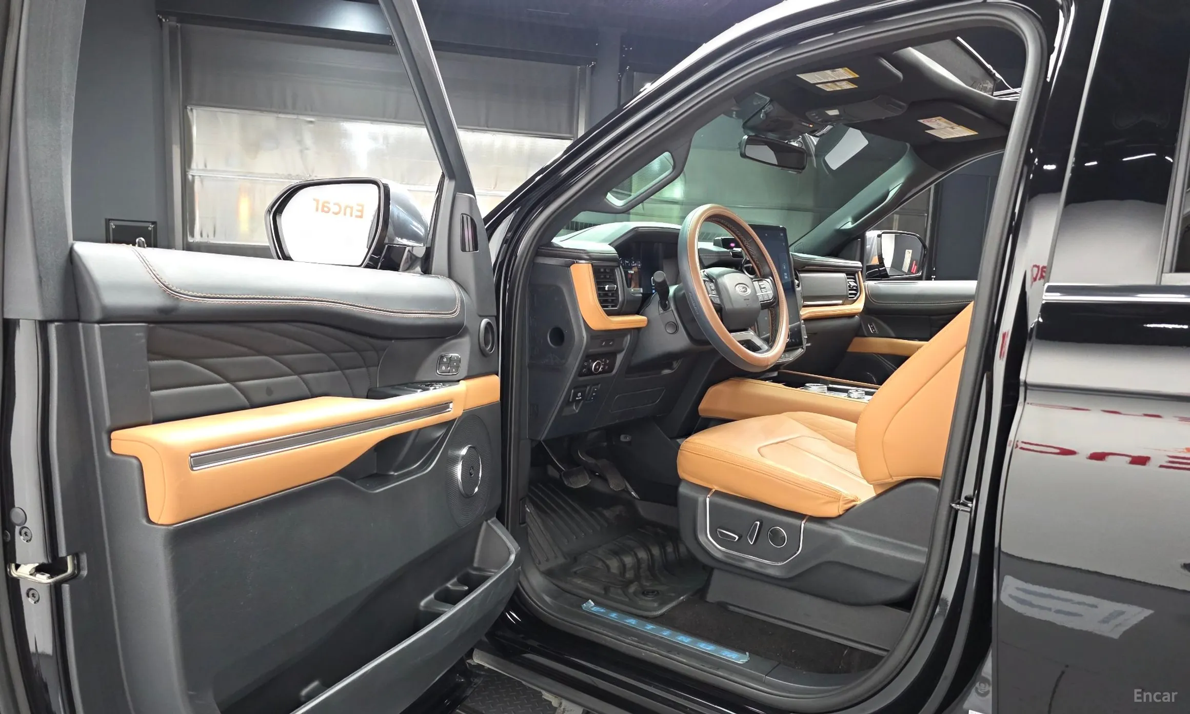 Ford Expedition превью 10