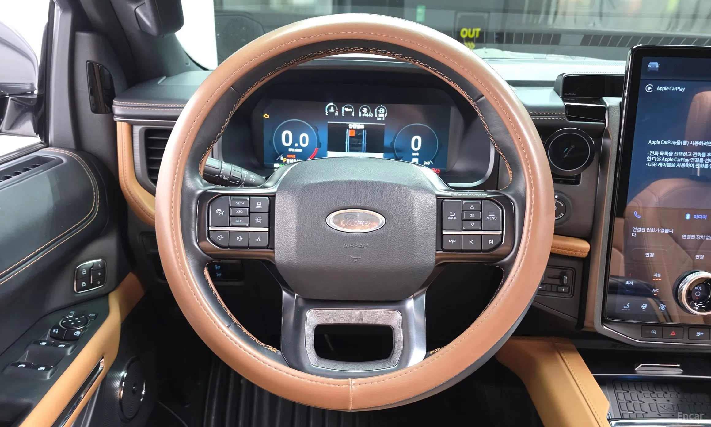 Ford Expedition превью 13