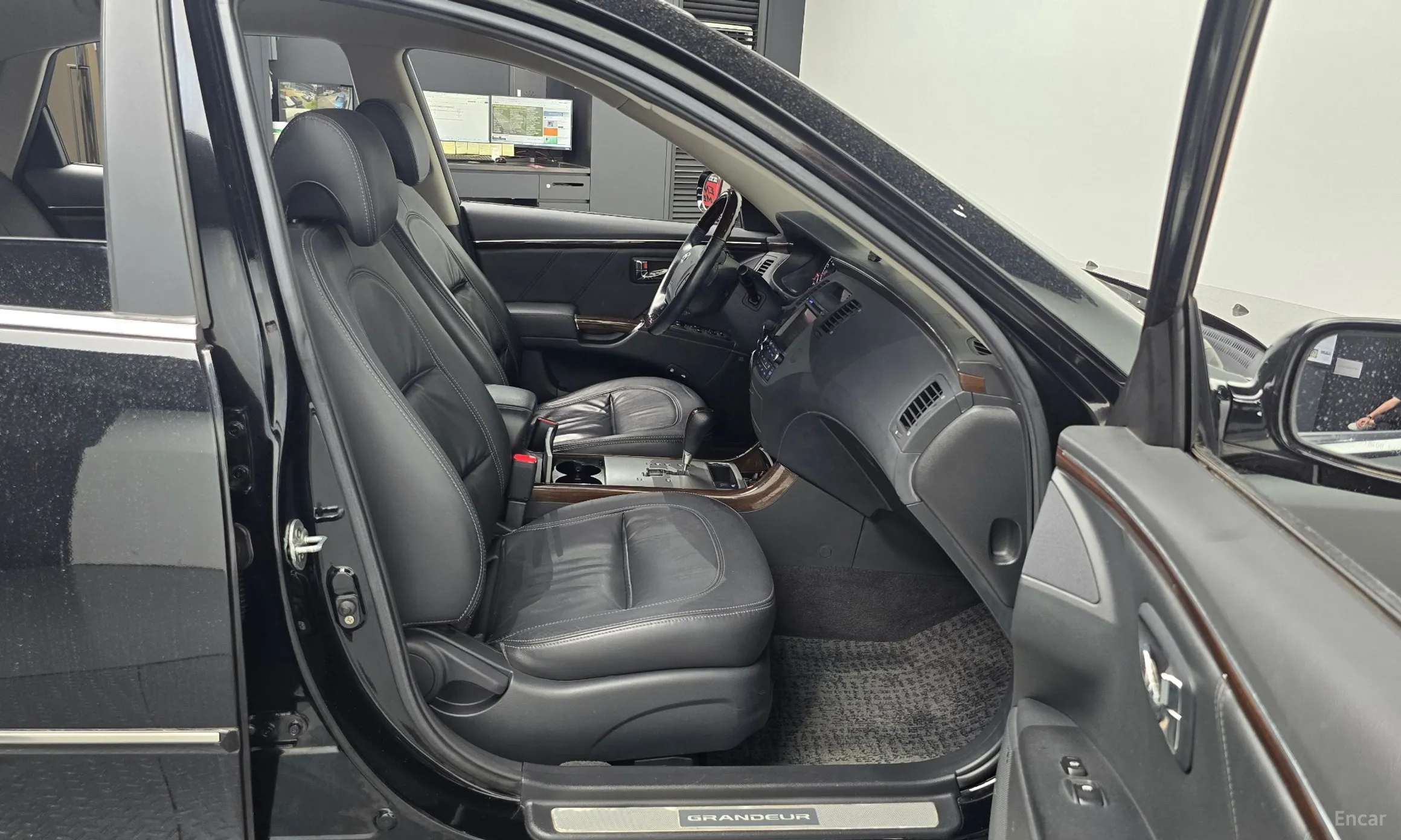 Hyundai Grandeur New Luxury превью 11