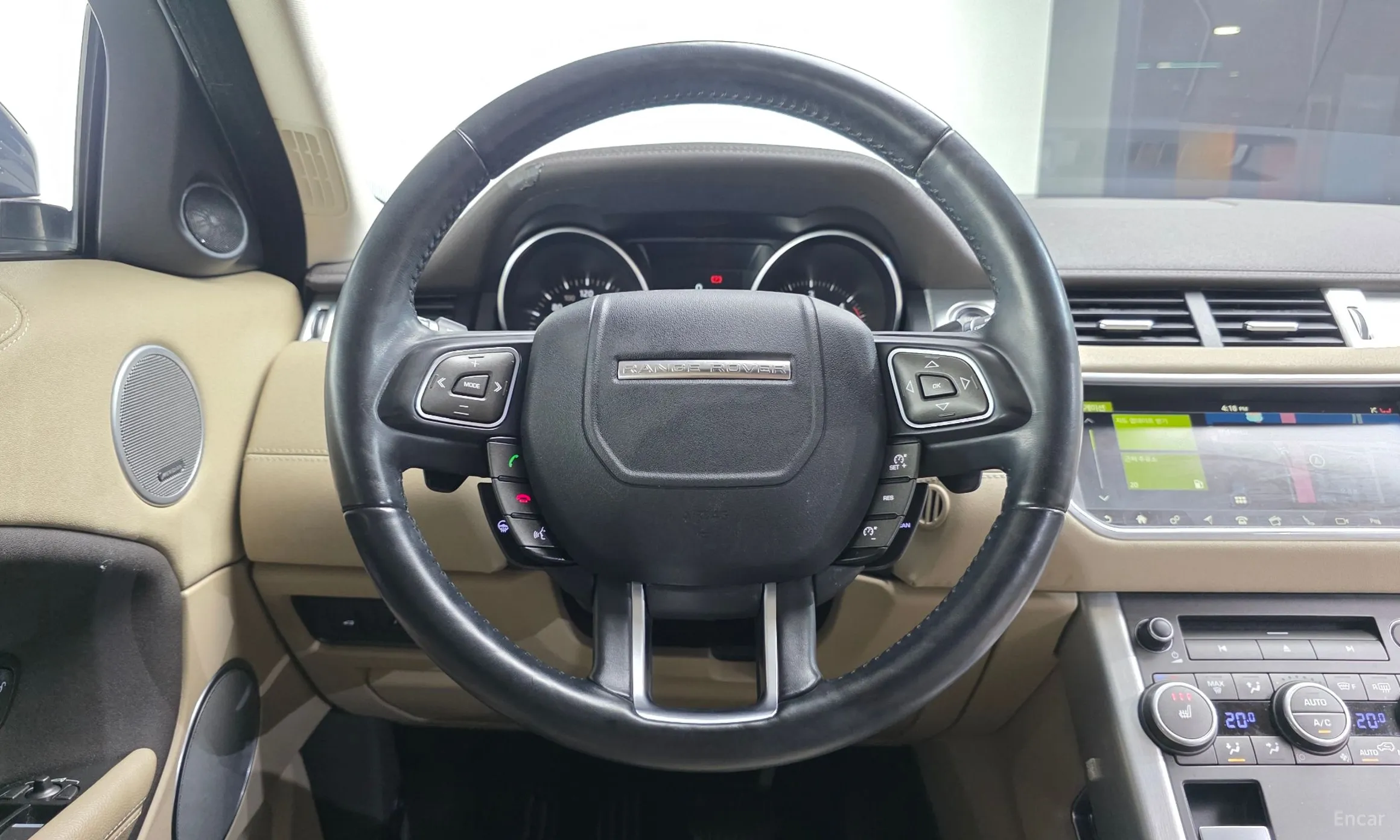 Land Rover Range Rover Evoque превью 13
