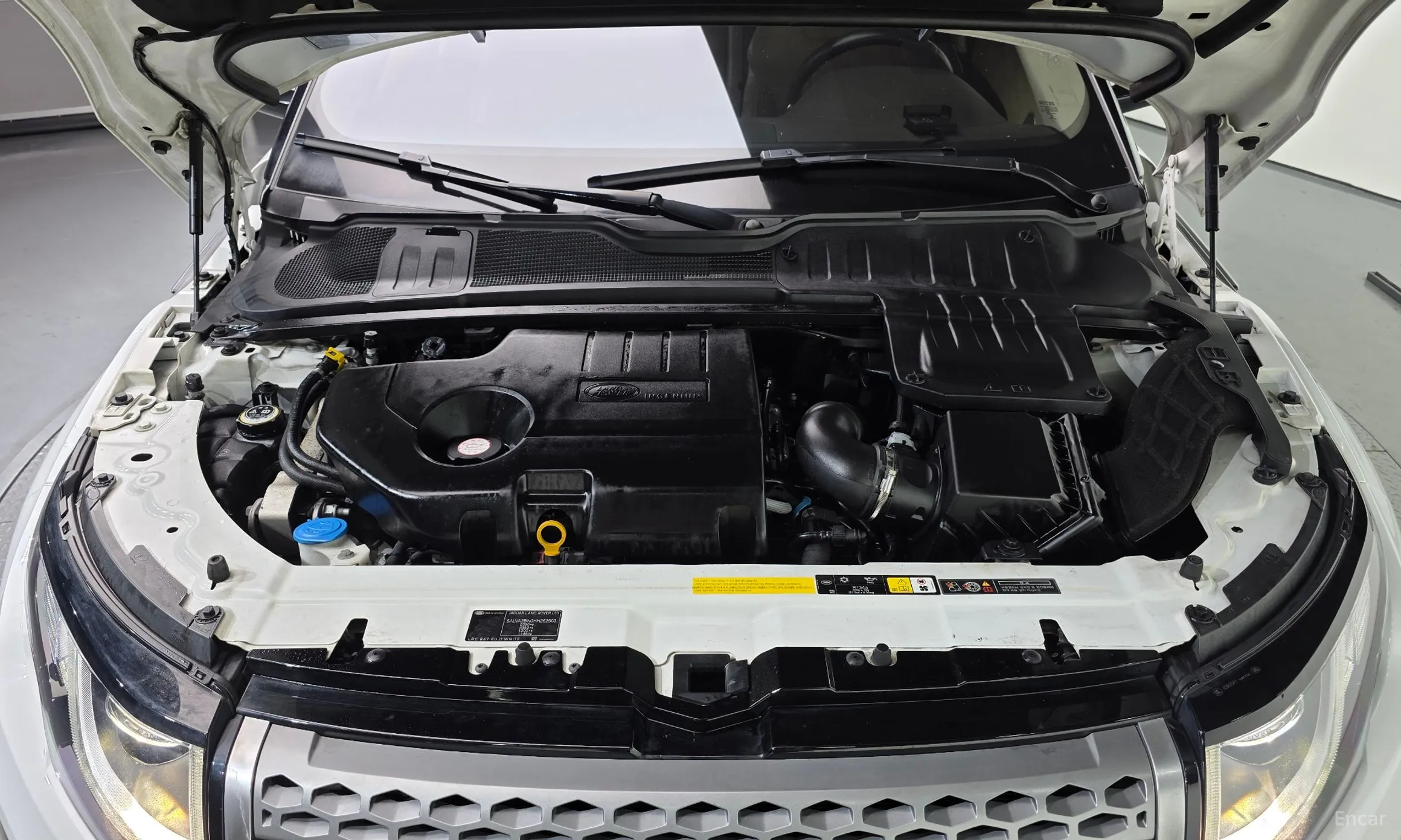 Land Rover Range Rover Evoque превью 6