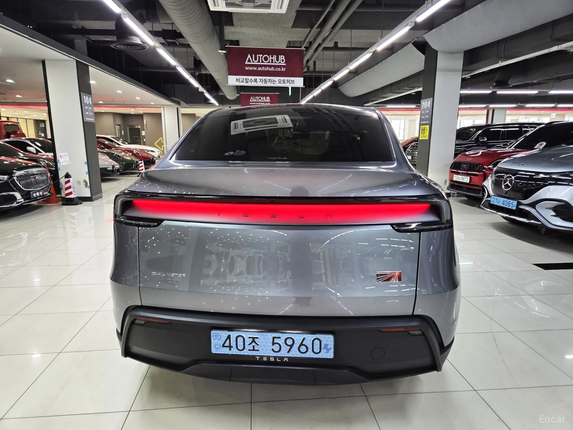 Tesla Model Y превью 3