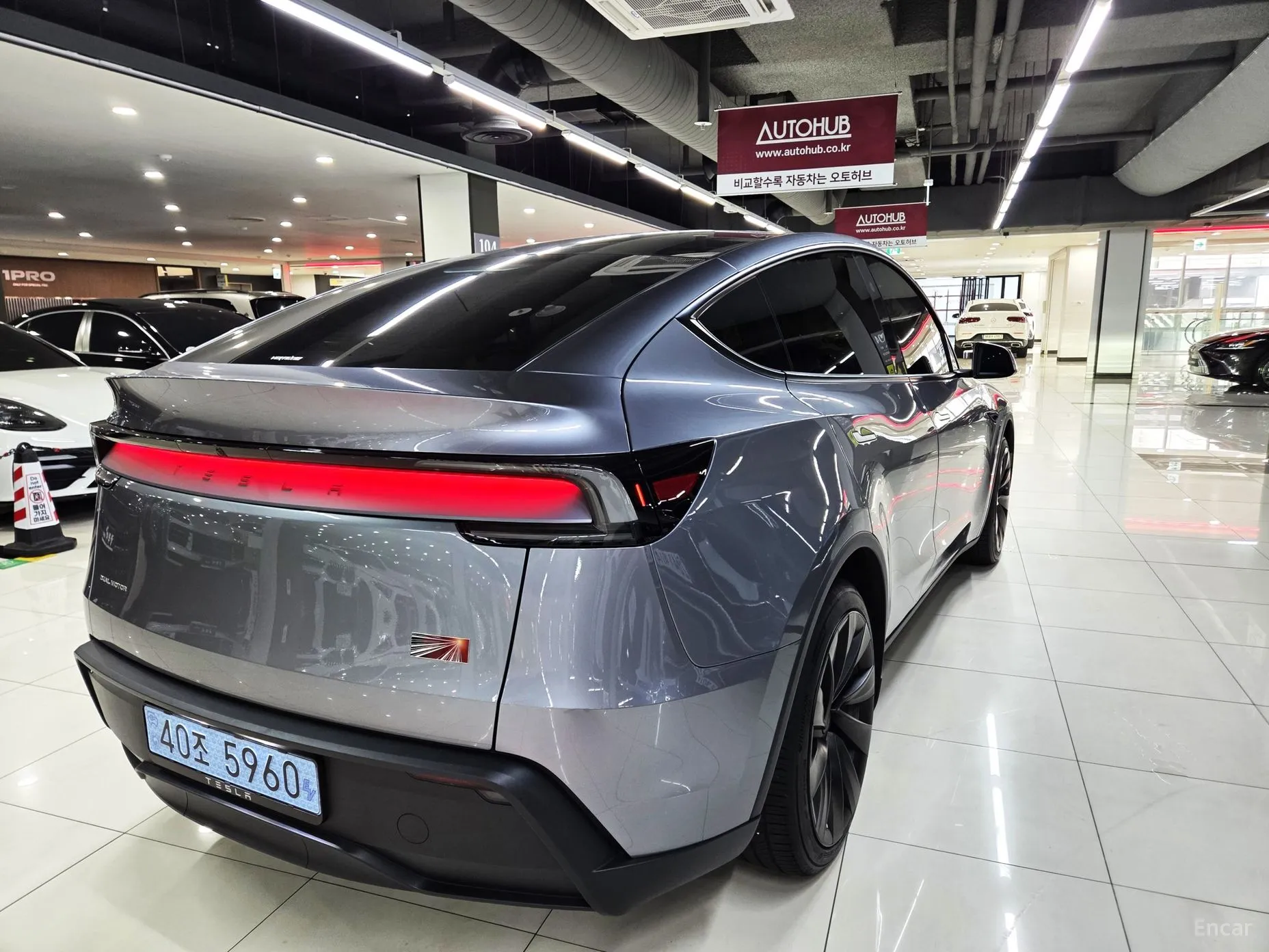Tesla Model Y превью 4