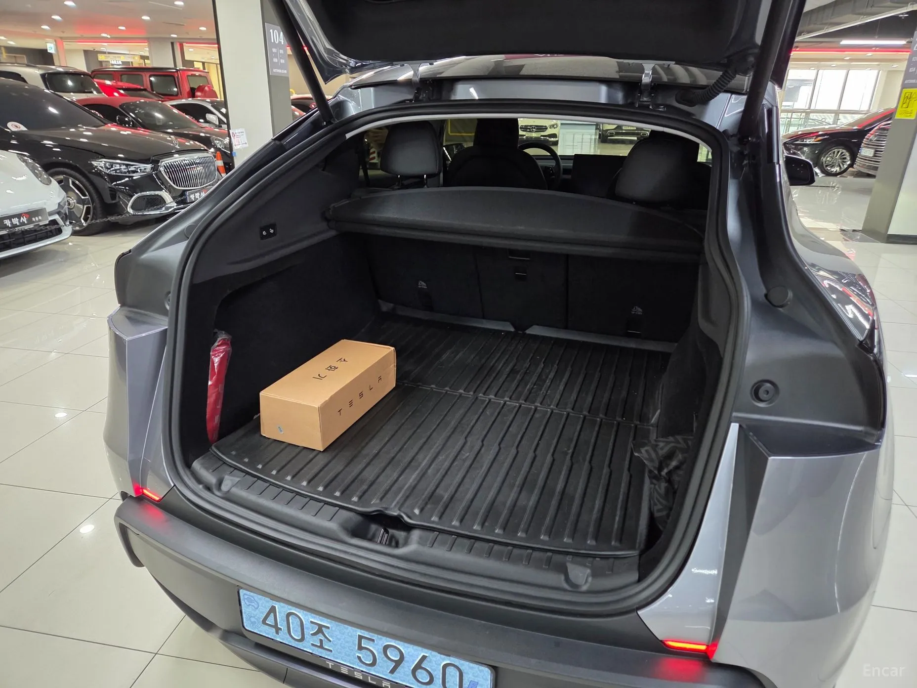 Tesla Model Y превью 5