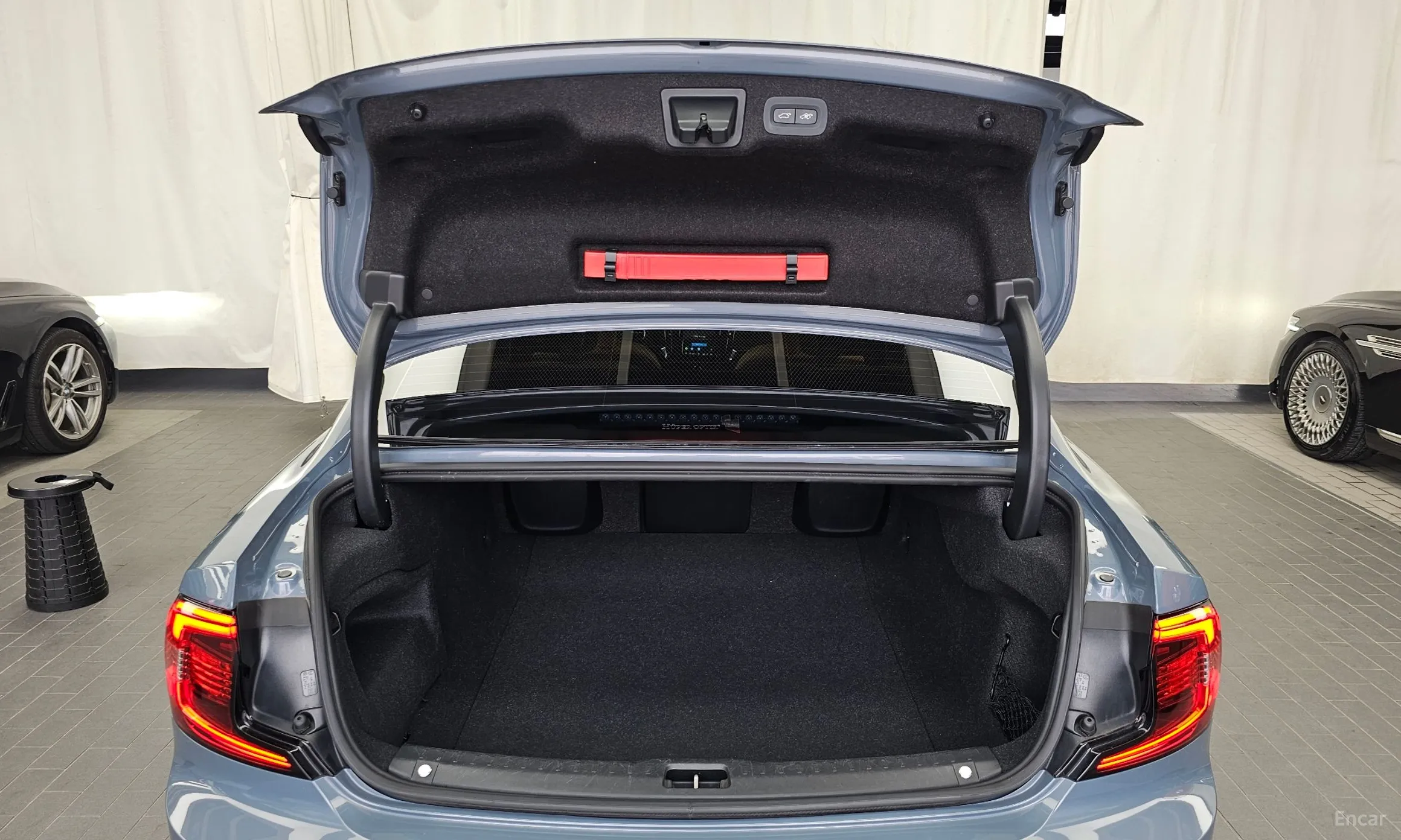 Volvo S90 превью 20