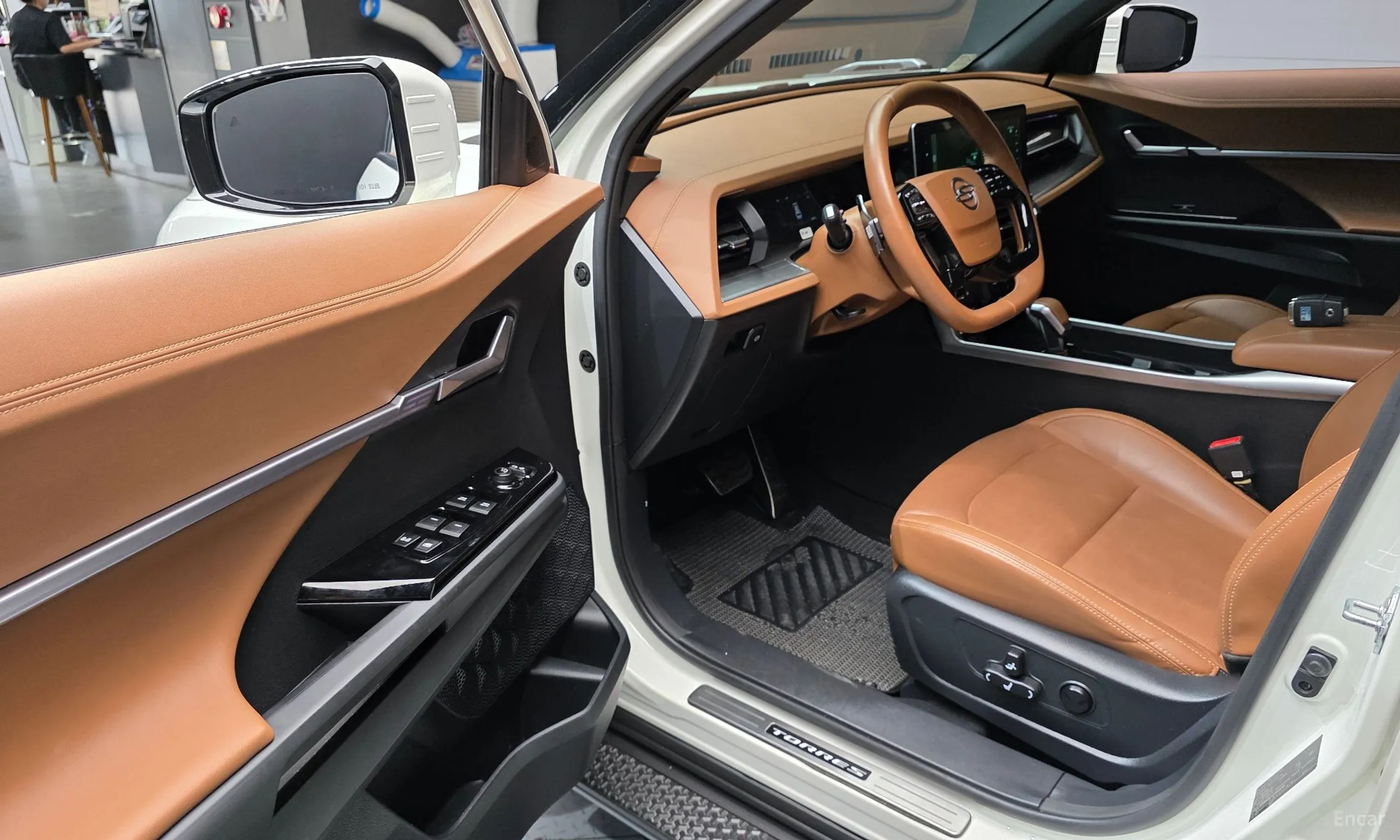 KG Mobility (SsangYong) Torres превью 10