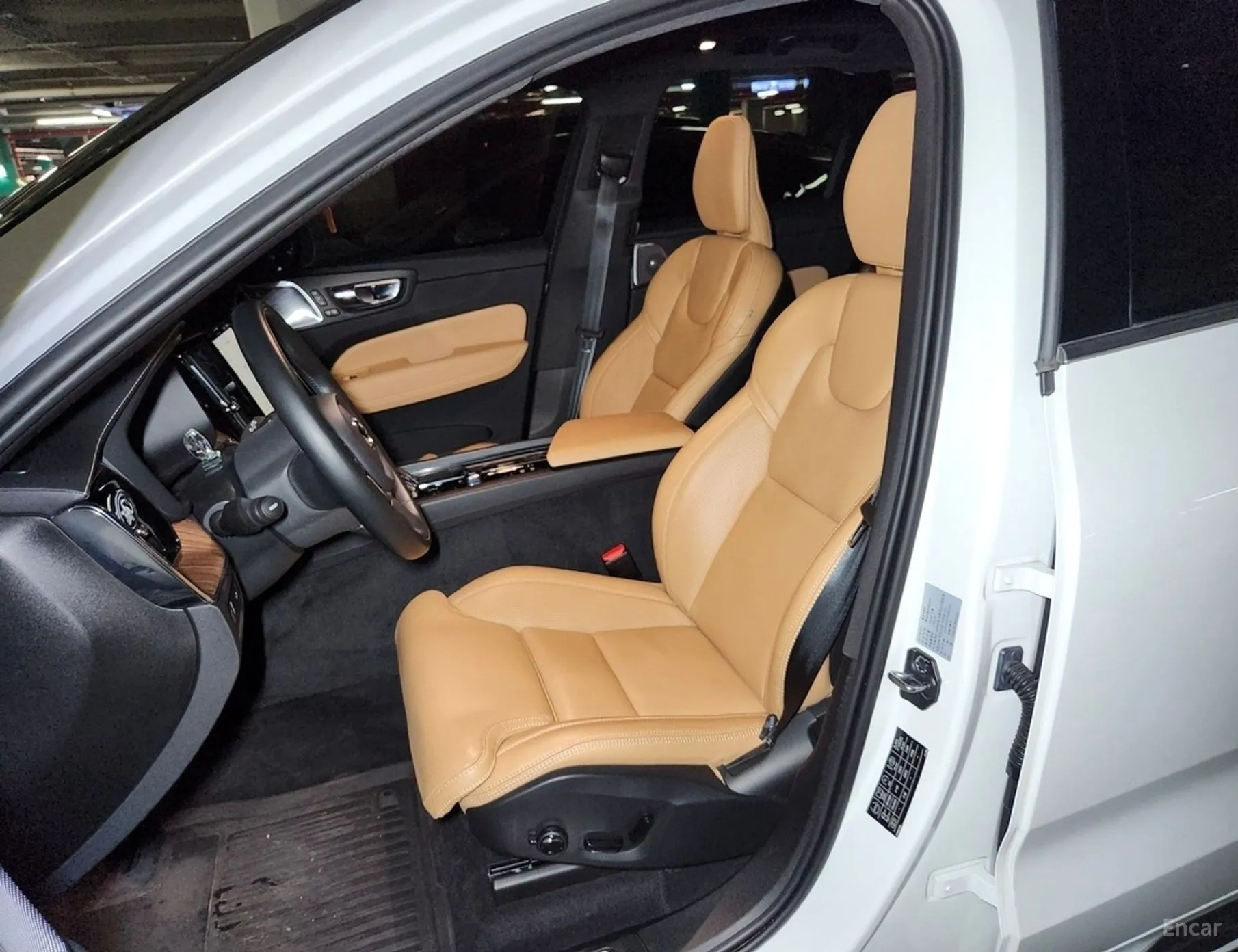 Volvo XC60 Gen 2 превью 6