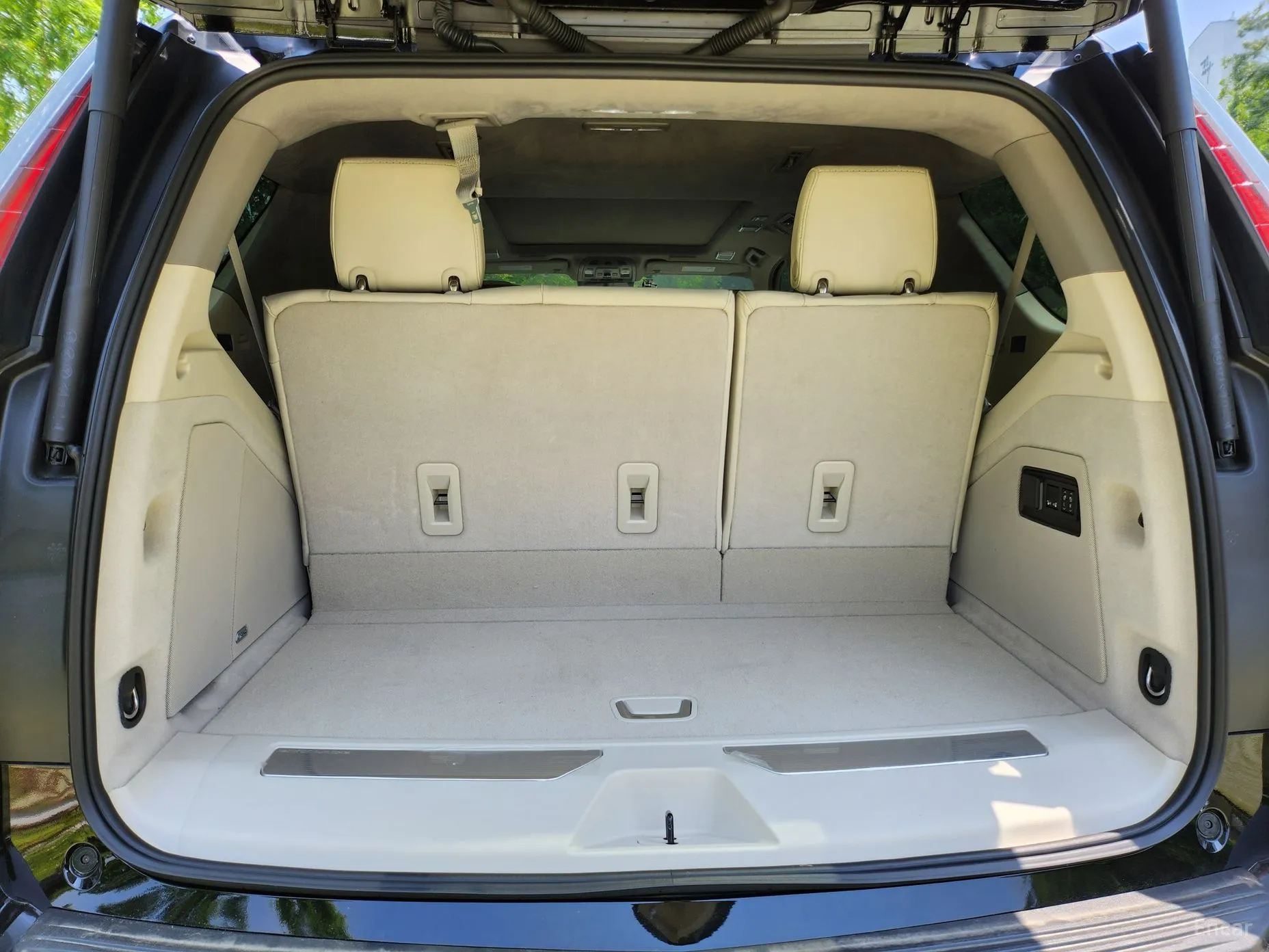 Cadillac Escalade 5th Generation превью 13