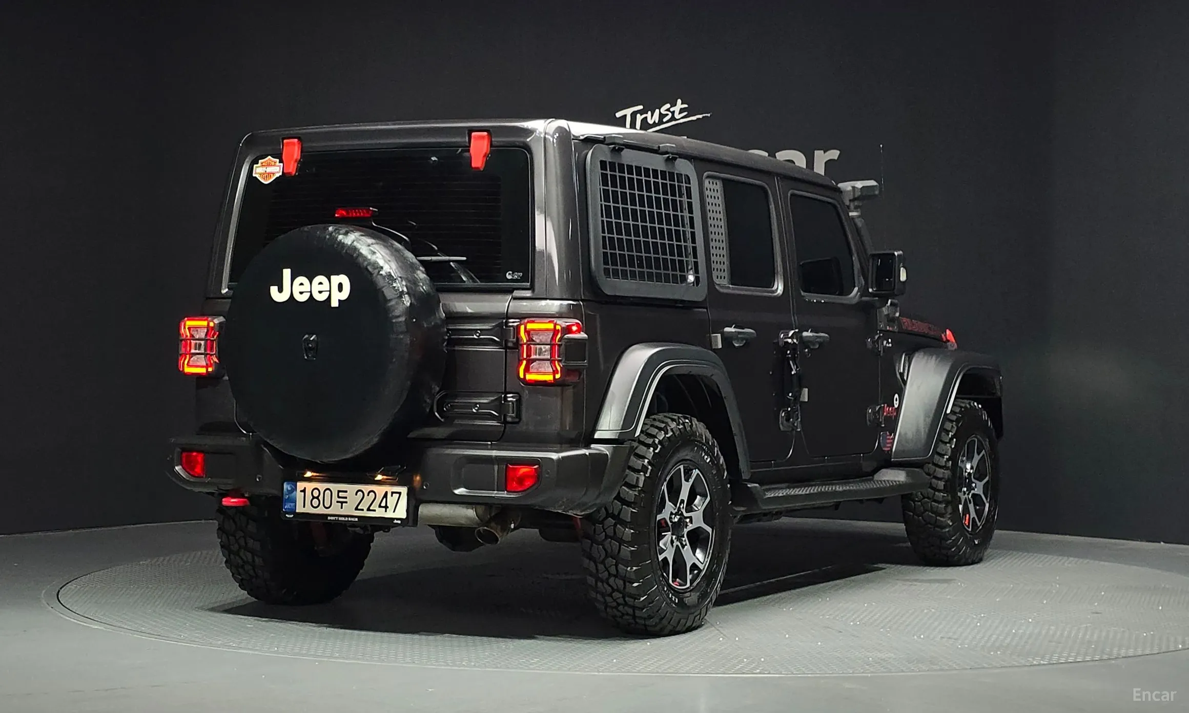Jeep Wrangler (JL)