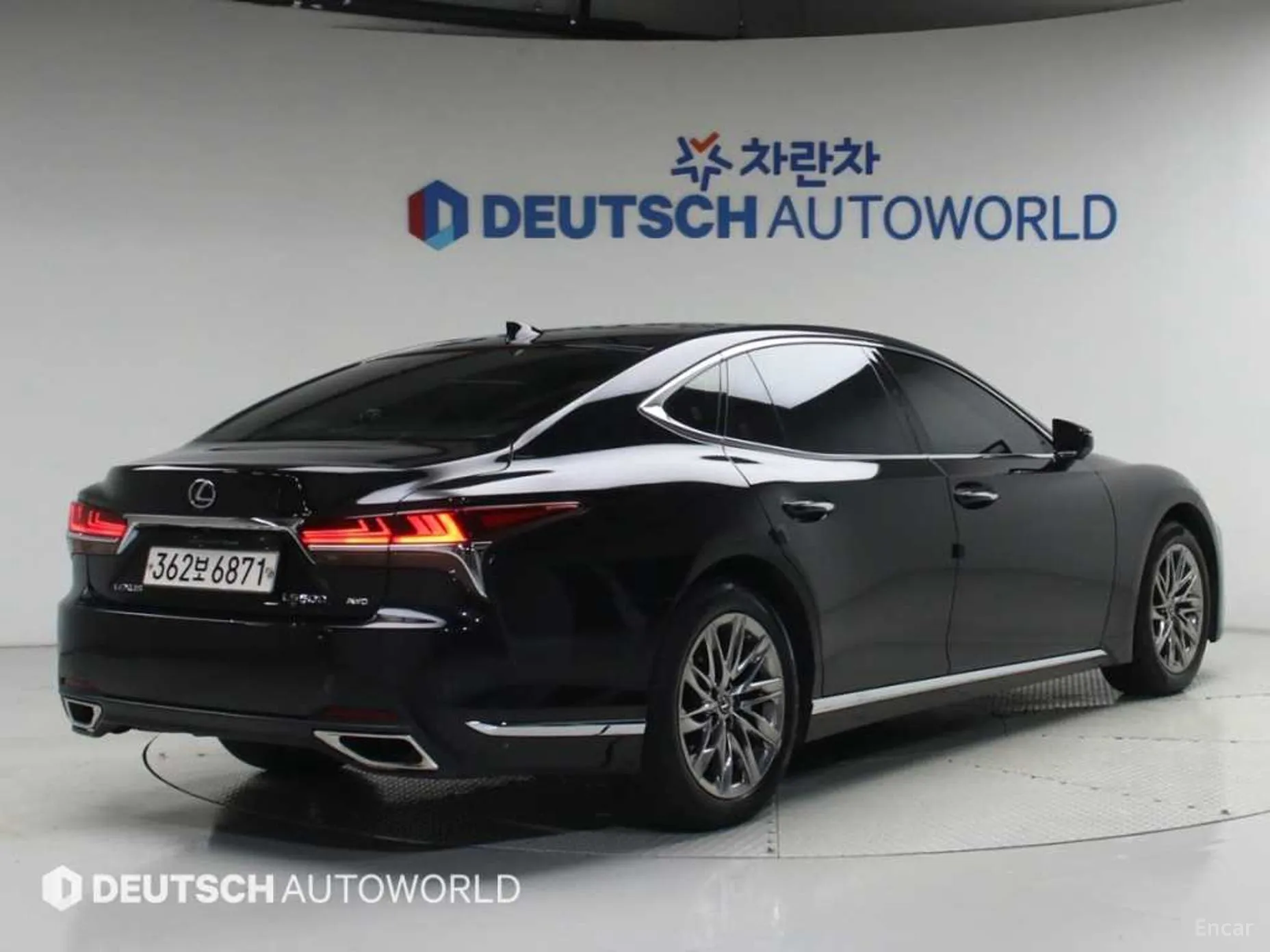 Lexus LS500 5th Generation