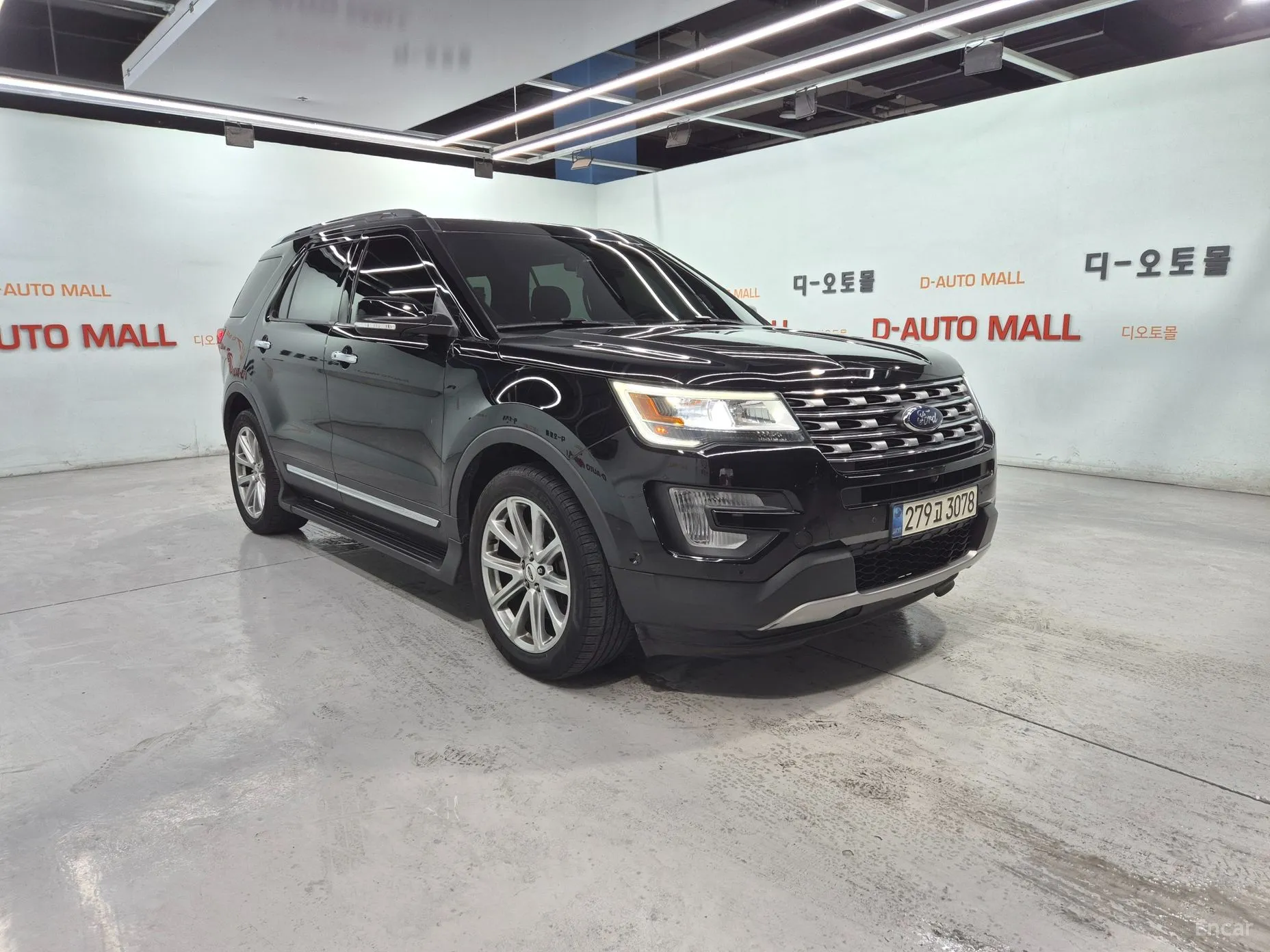 Ford Explorer превью 3