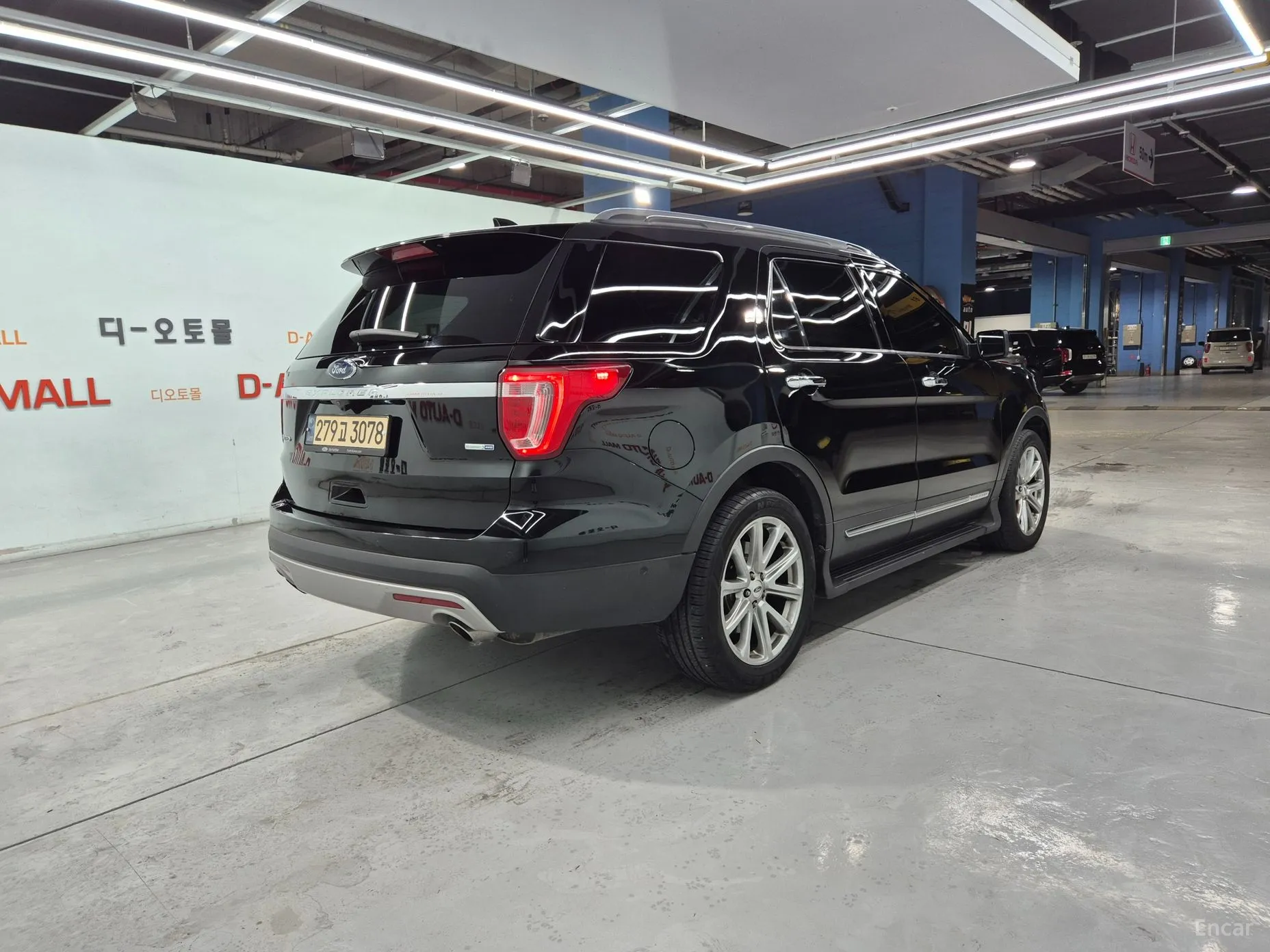 Ford Explorer превью 5