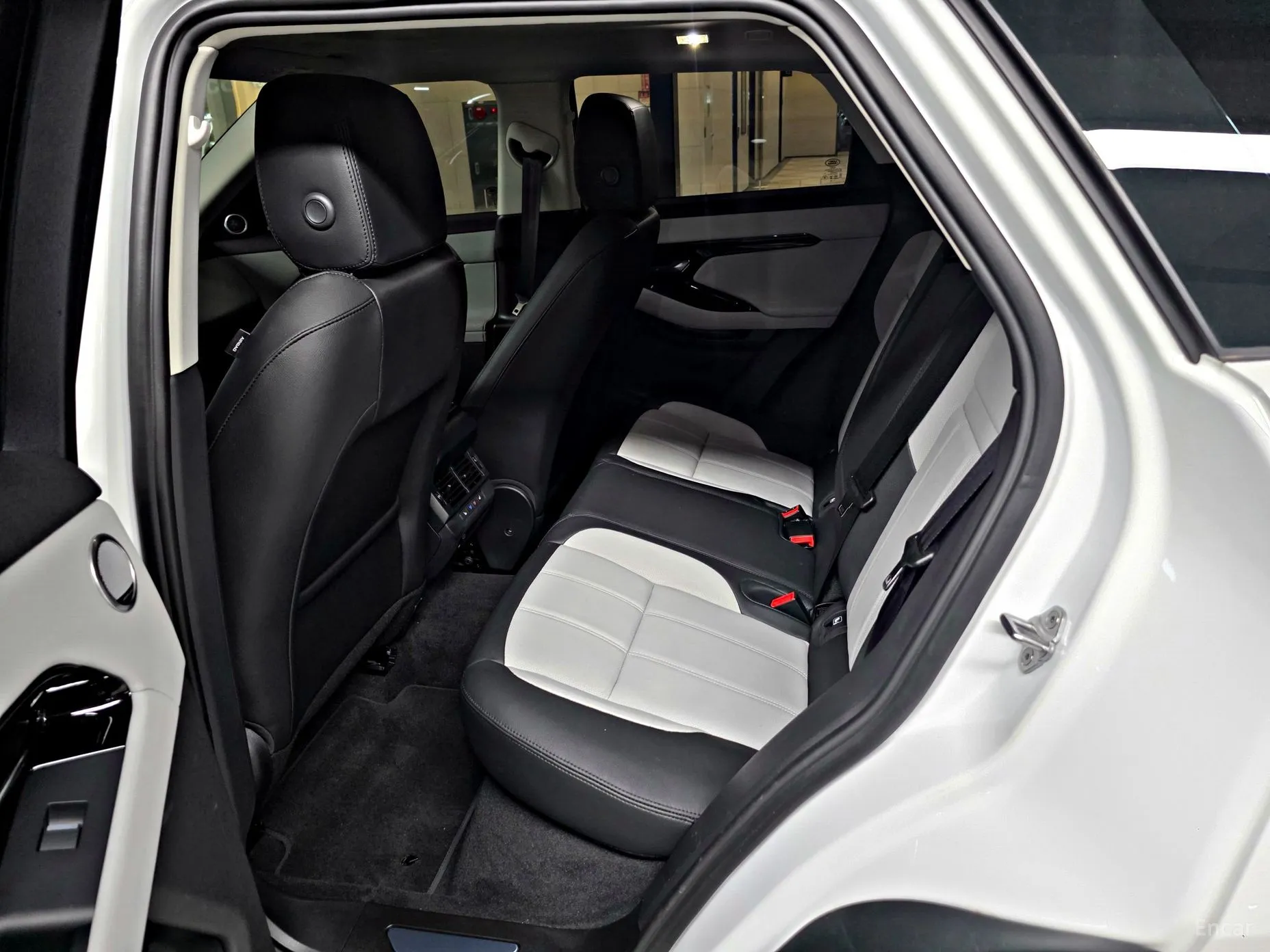 Land Rover Range Rover Evoque 2nd Generation превью 10