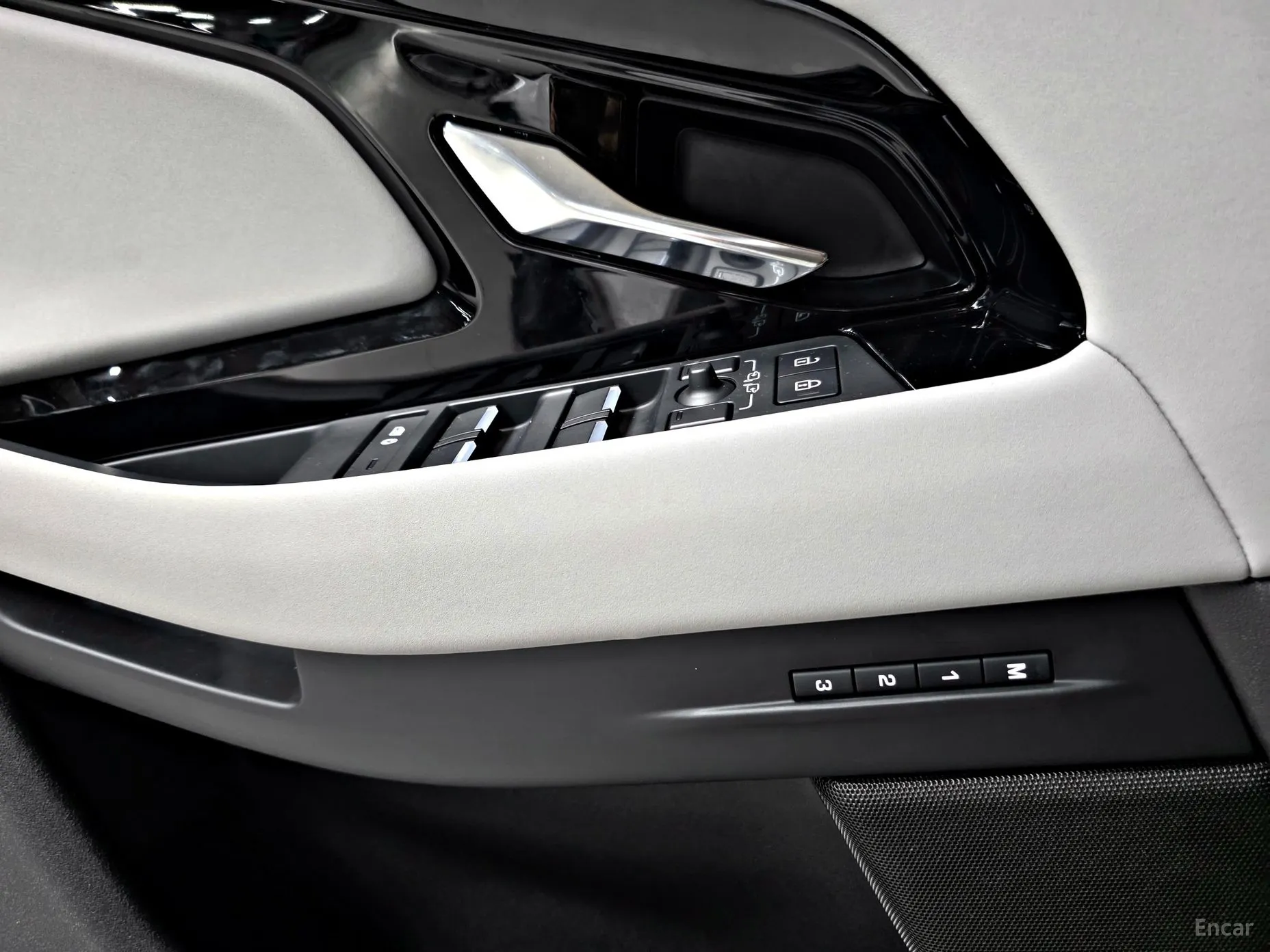 Land Rover Range Rover Evoque 2nd Generation превью 13