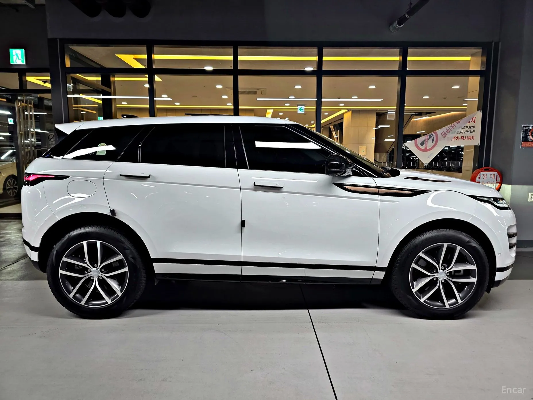 Land Rover Range Rover Evoque 2nd Generation превью 3