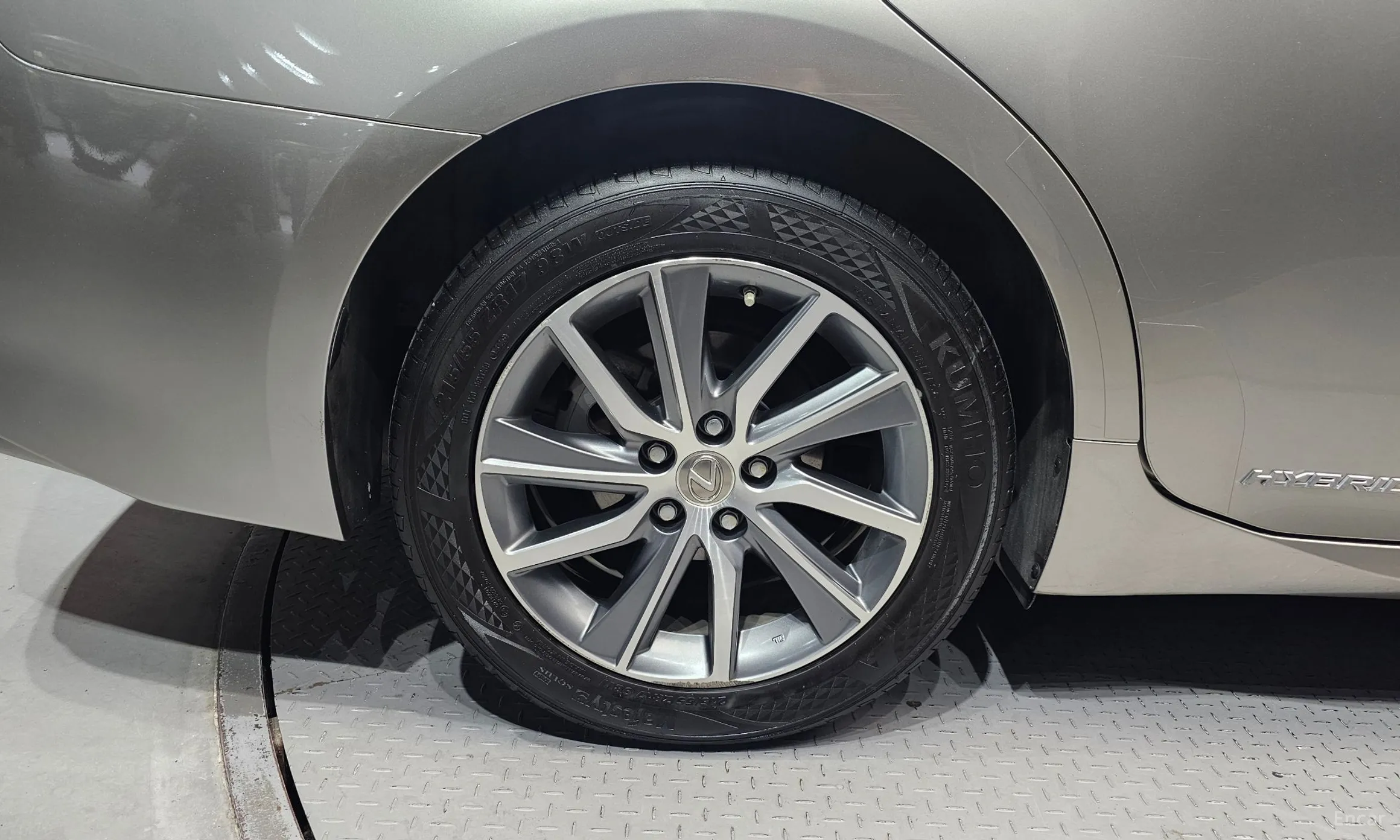 Lexus New ES300h превью 5