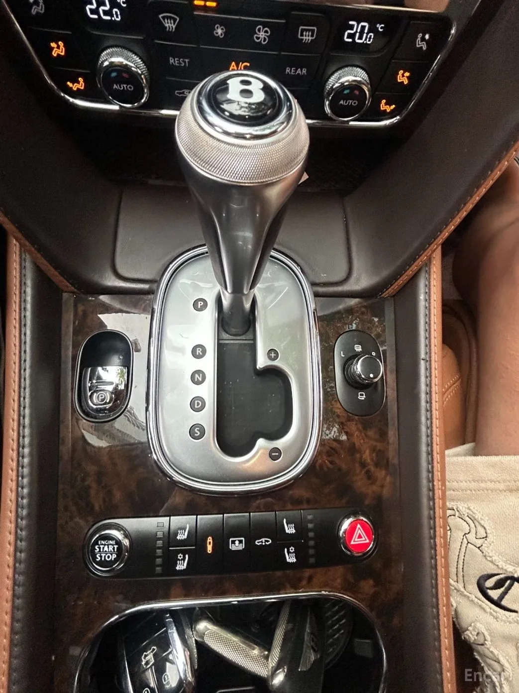 Bentley Flying Spur 2nd Generation превью 13